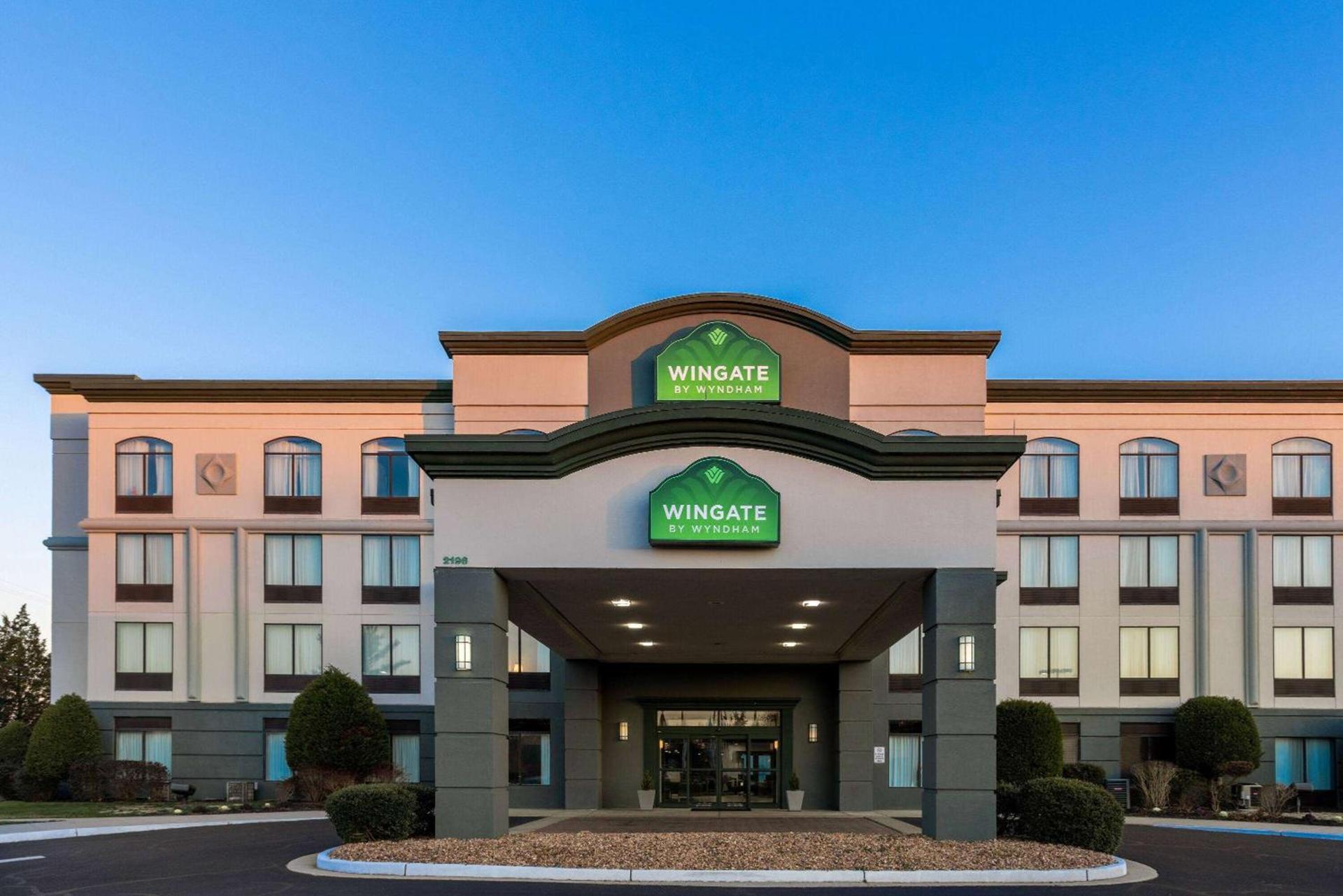 Wingate by Wyndham Vineland photo 2
