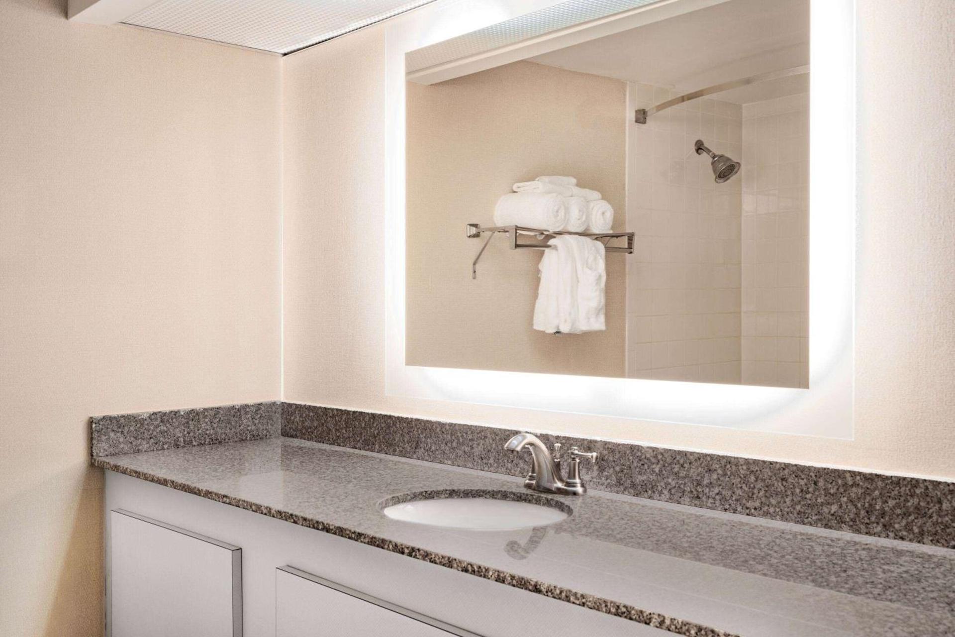 Howard Johnson by Wyndham Lima photo 19