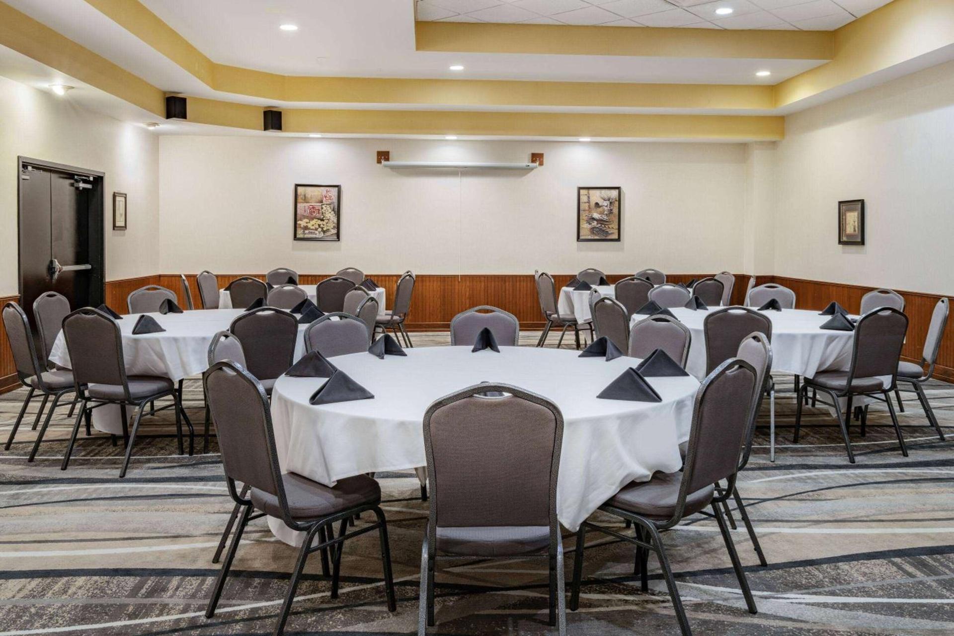 Howard Johnson by Wyndham Lima photo 21