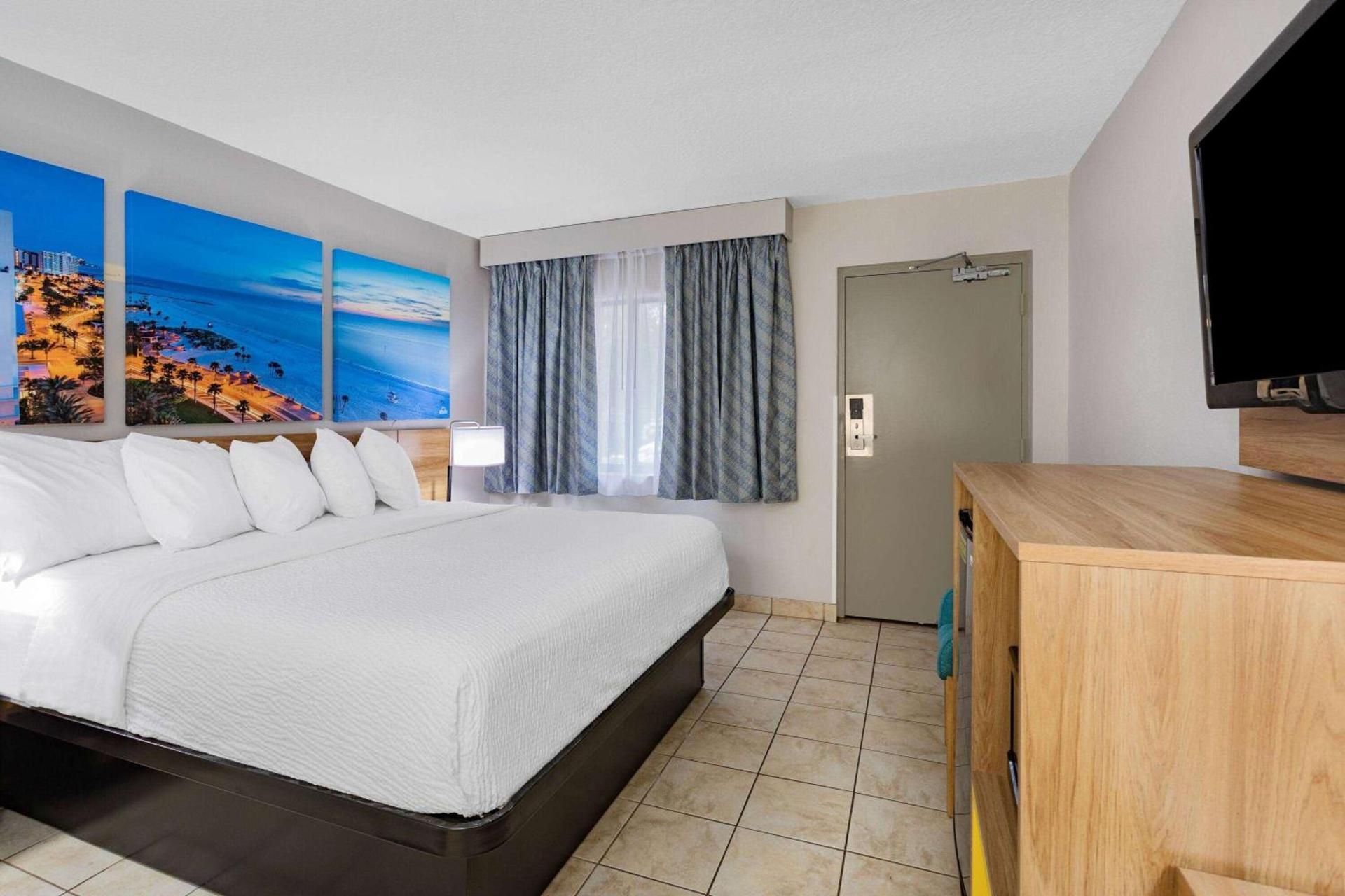 Days Inn by Wyndham N Orlando/Casselberry photo 16