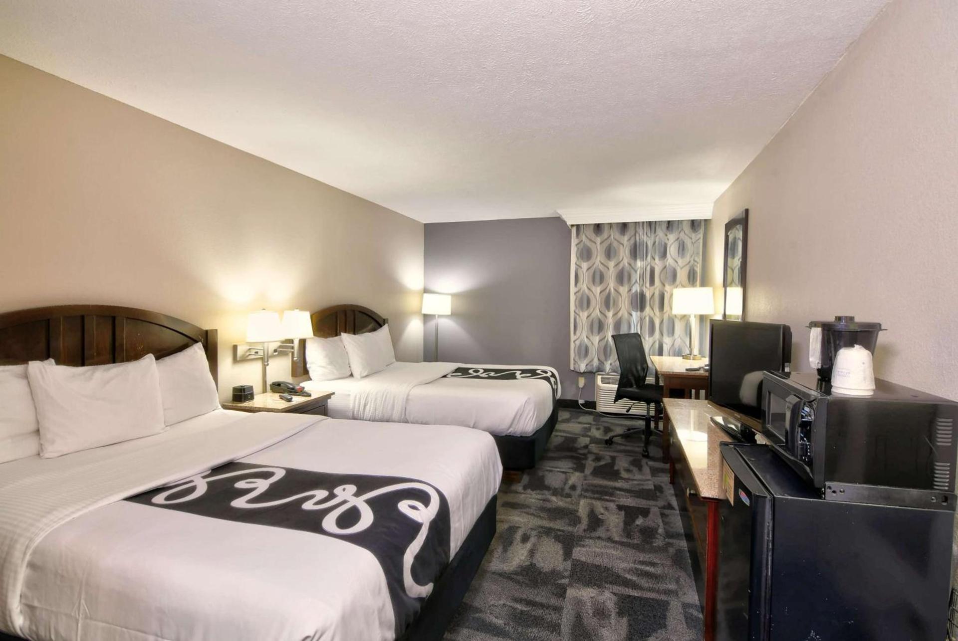 La Quinta by Wyndham Springfield South photo 22