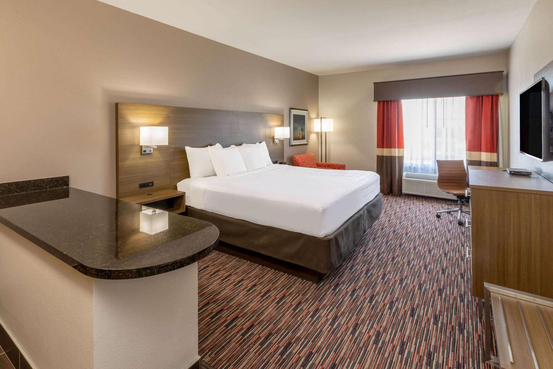 La Quinta by Wyndham Wichita Falls - MSU Area photo 33