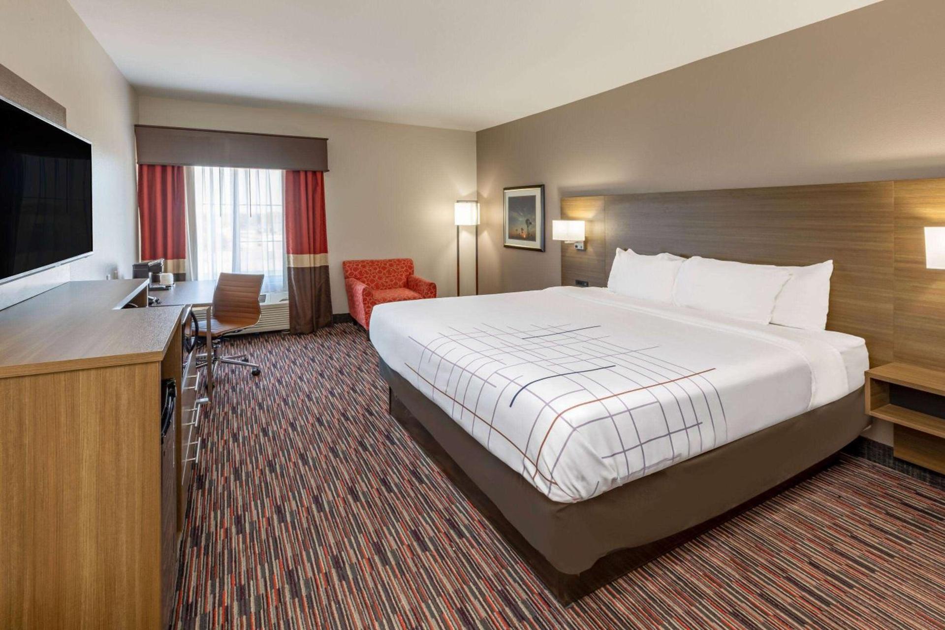 La Quinta by Wyndham Wichita Falls - MSU Area photo 38
