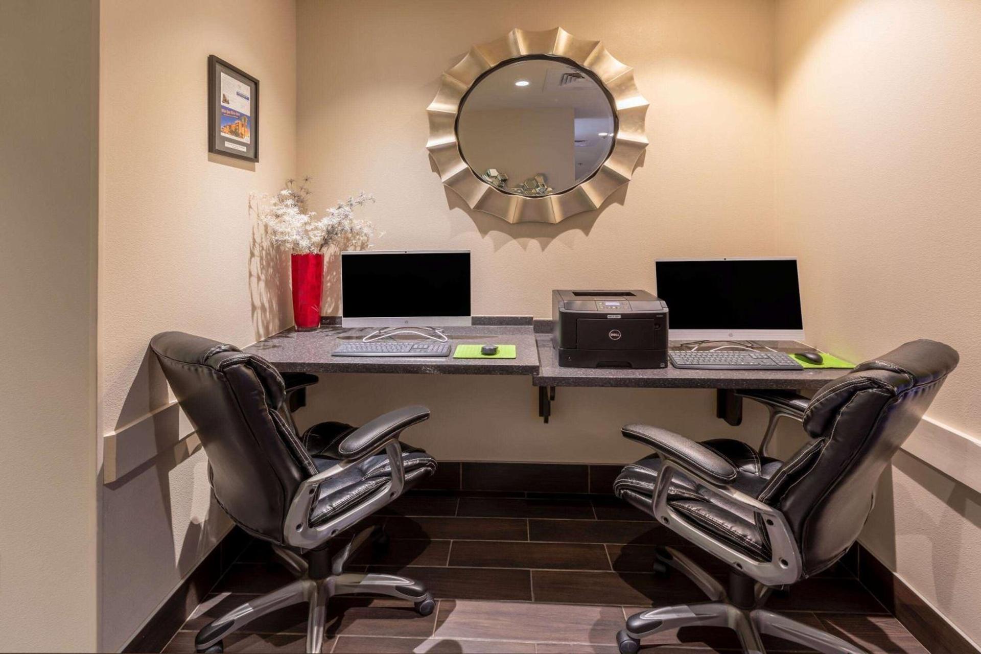 La Quinta by Wyndham Wichita Falls - MSU Area photo 56