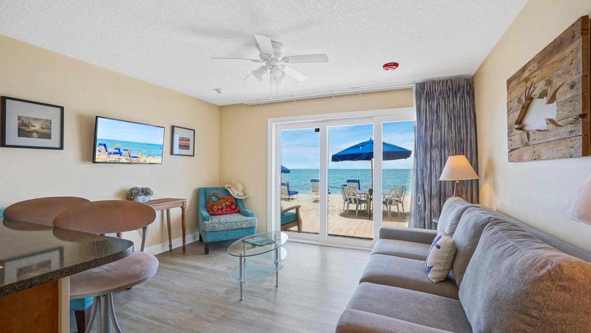 Glunz Ocean Beach Hotel and Resort photo 35