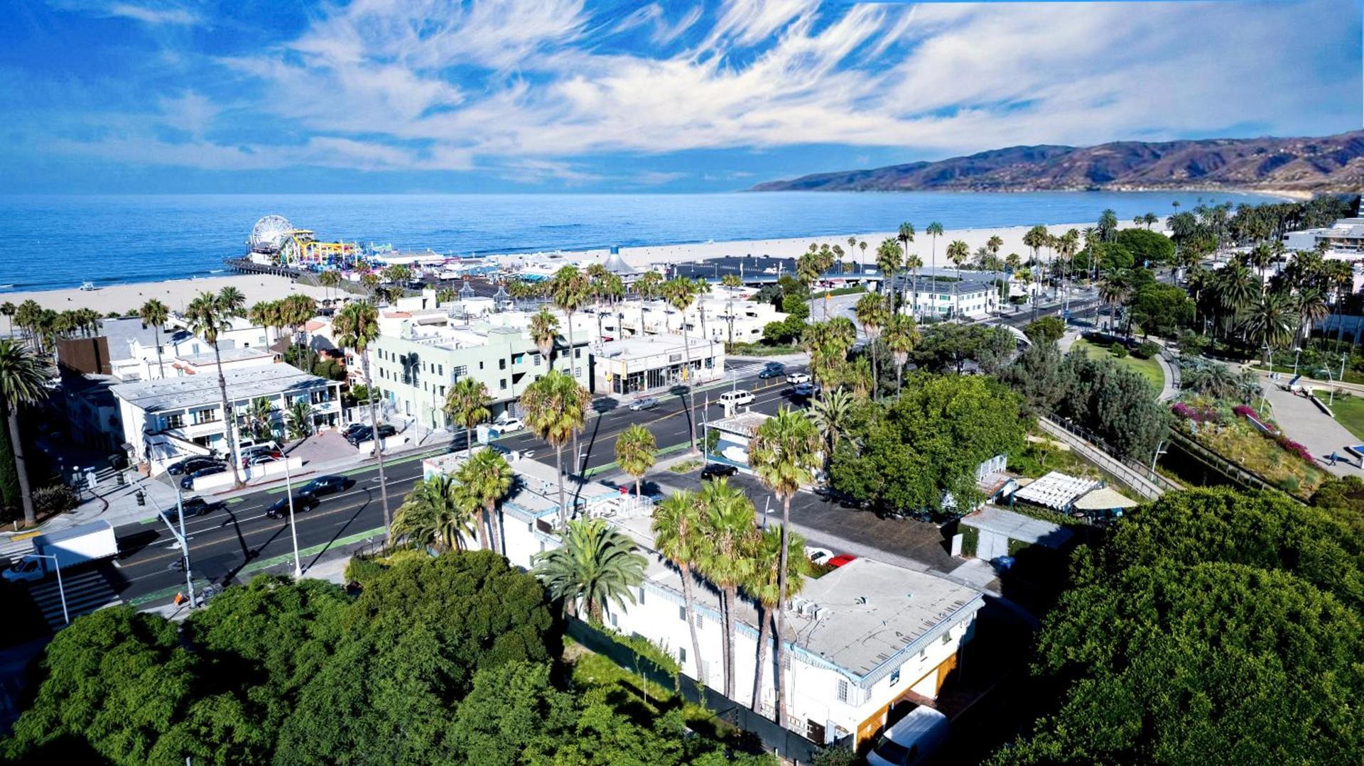 Ocean Lodge Santa Monica Beach Hotel photo 8