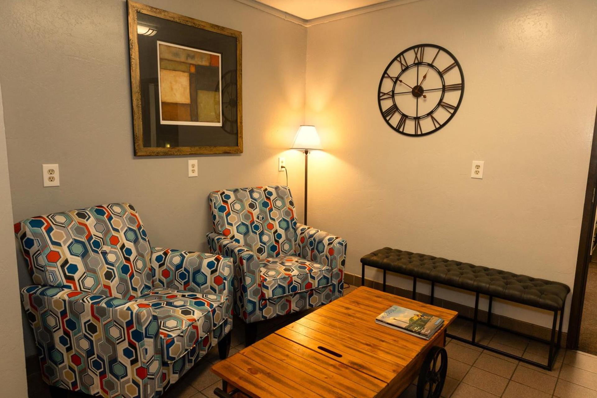 Super 8 by Wyndham Missoula/Brooks Street photo 31