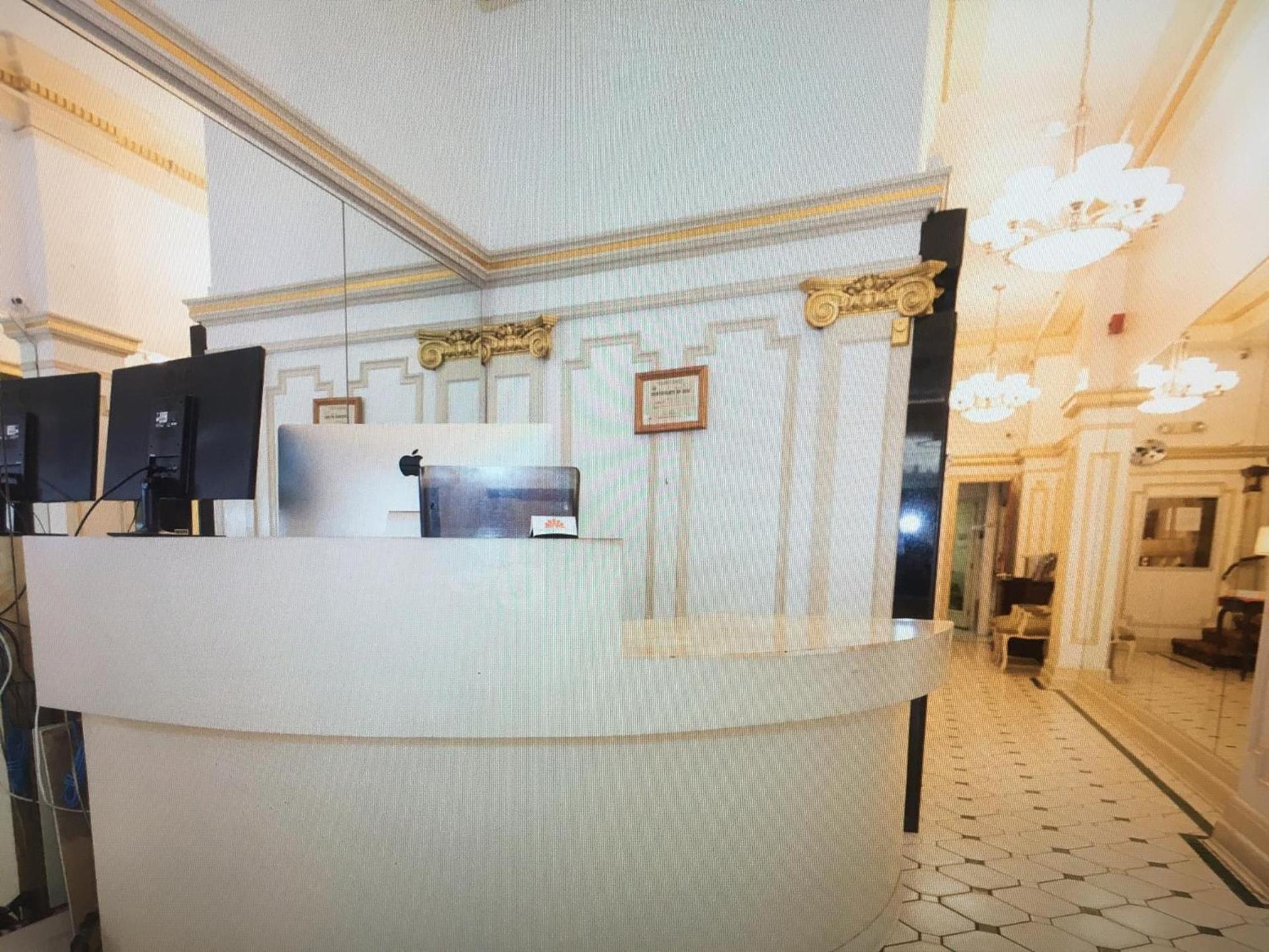 Union Square Plaza Hotel photo 17