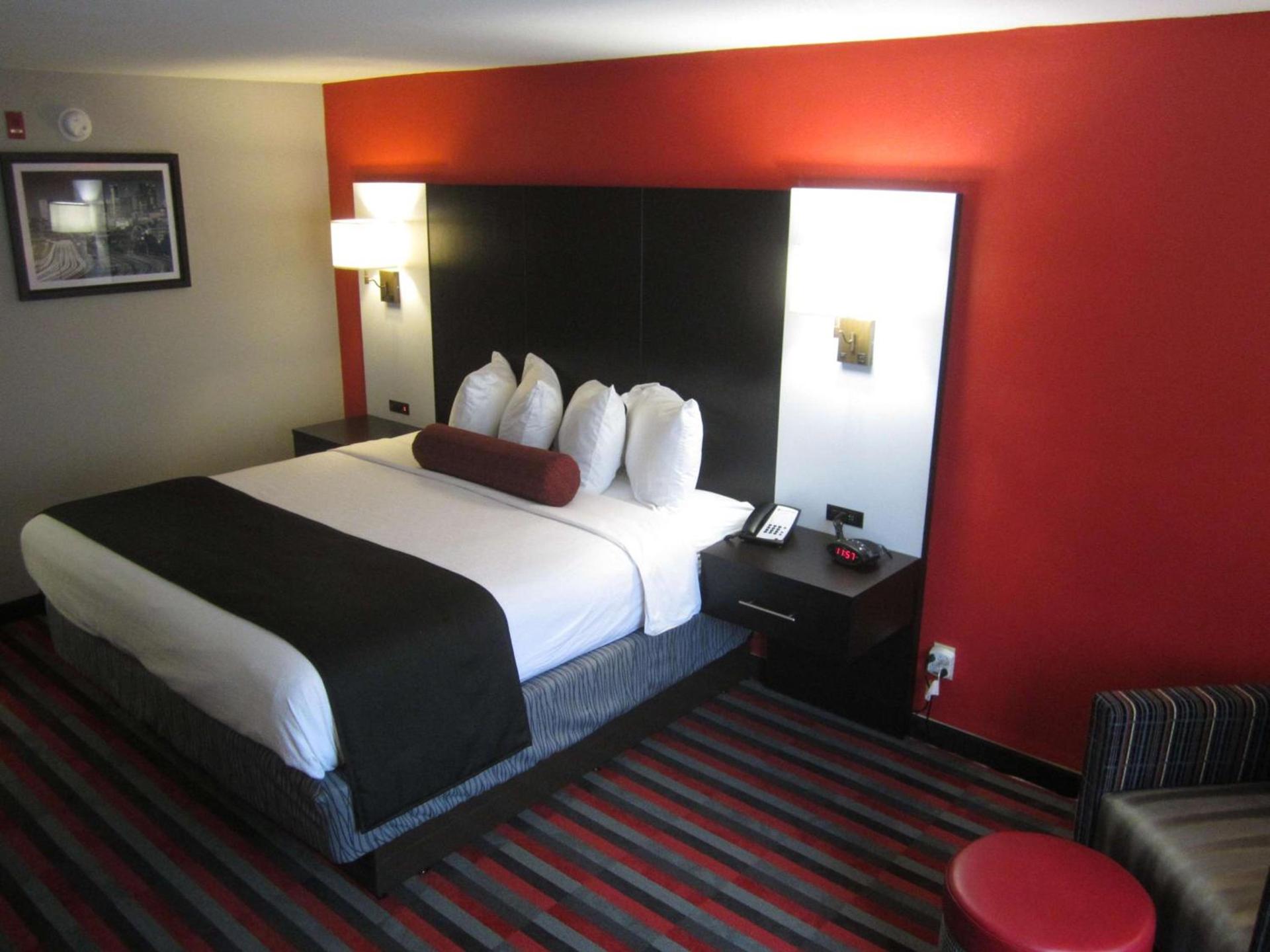 Comfort Inn & Suites Carrollton photo 19