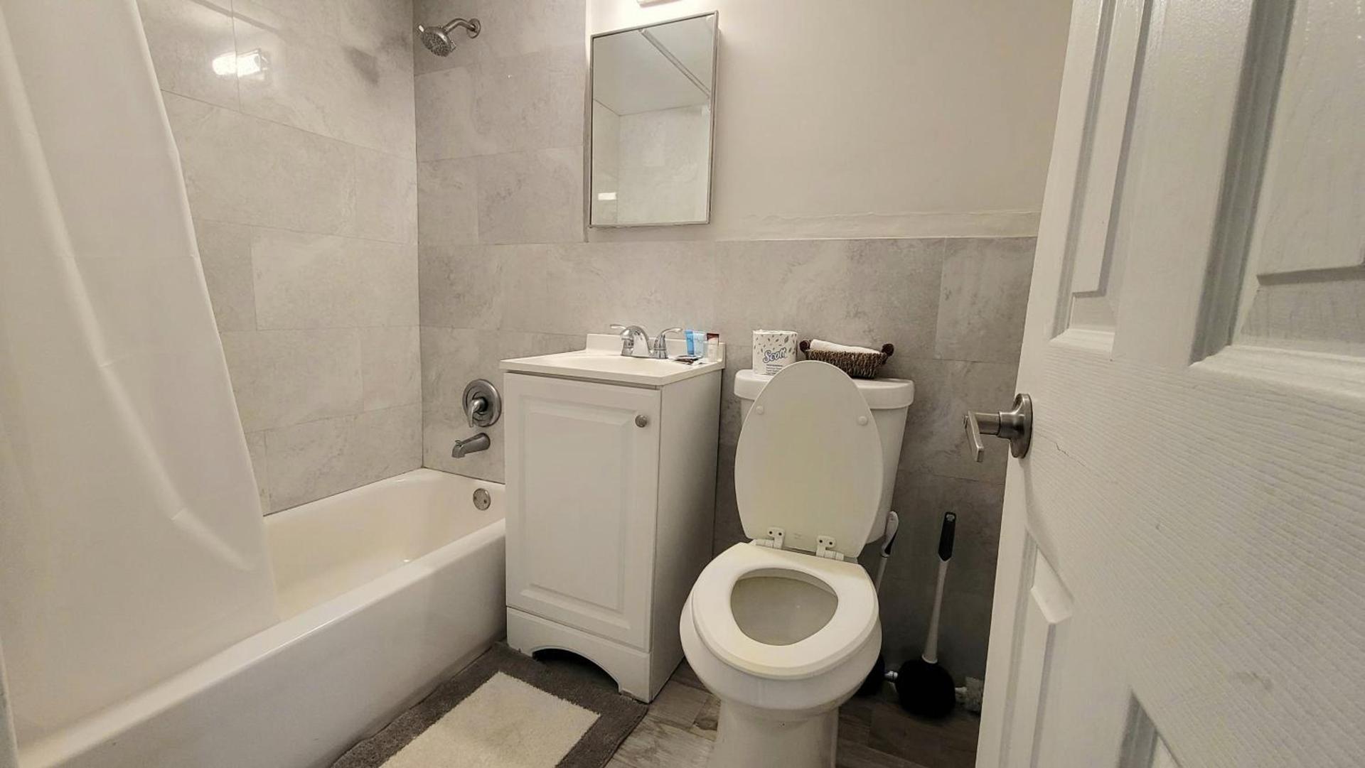 BEACHWAY INN photo 2