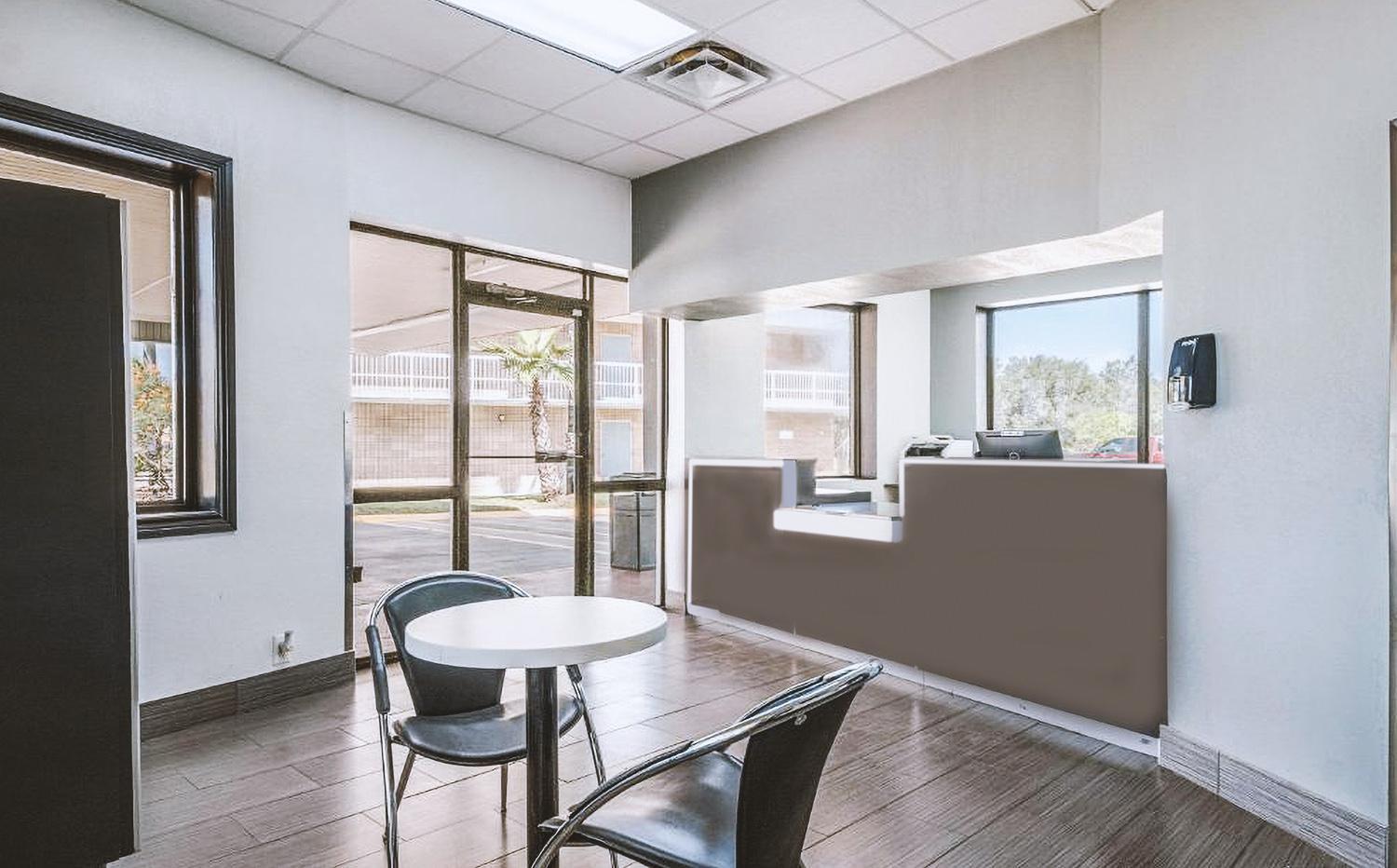 Americas Best Value Inn Beeville photo 13
