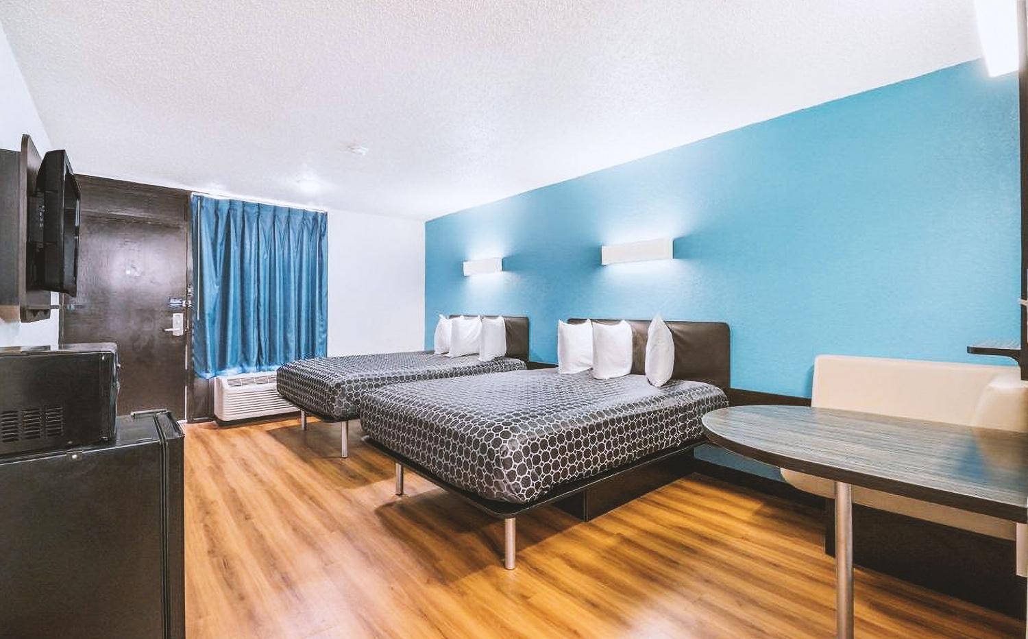 Americas Best Value Inn Beeville photo 32