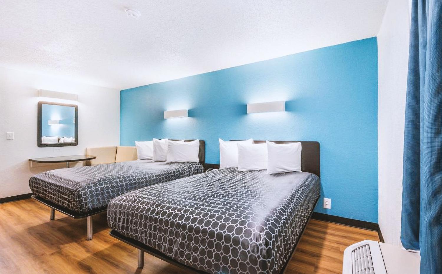Americas Best Value Inn Beeville photo 29