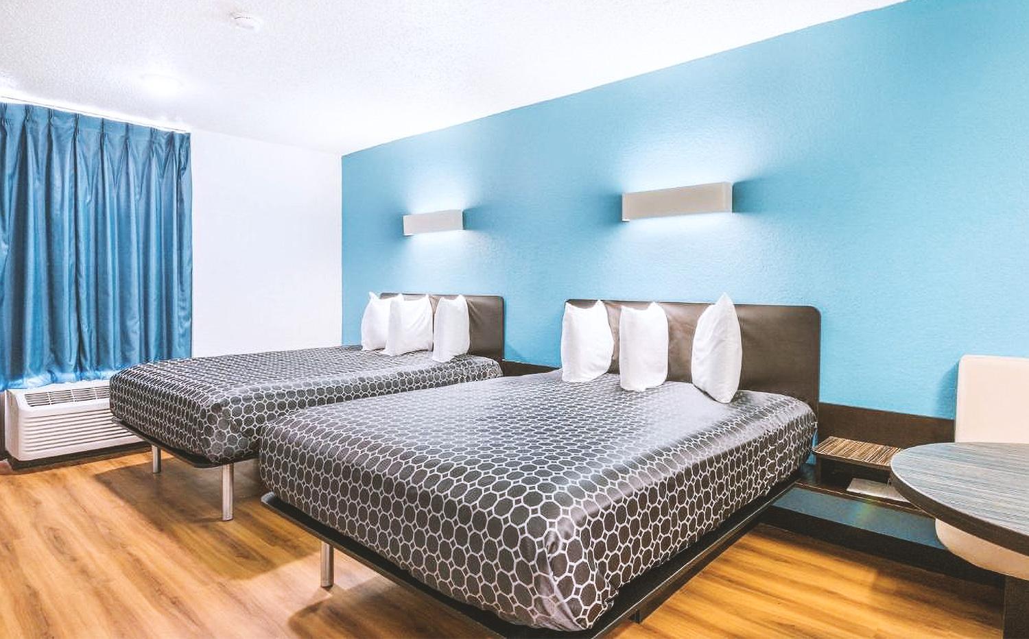 Americas Best Value Inn Beeville photo 31