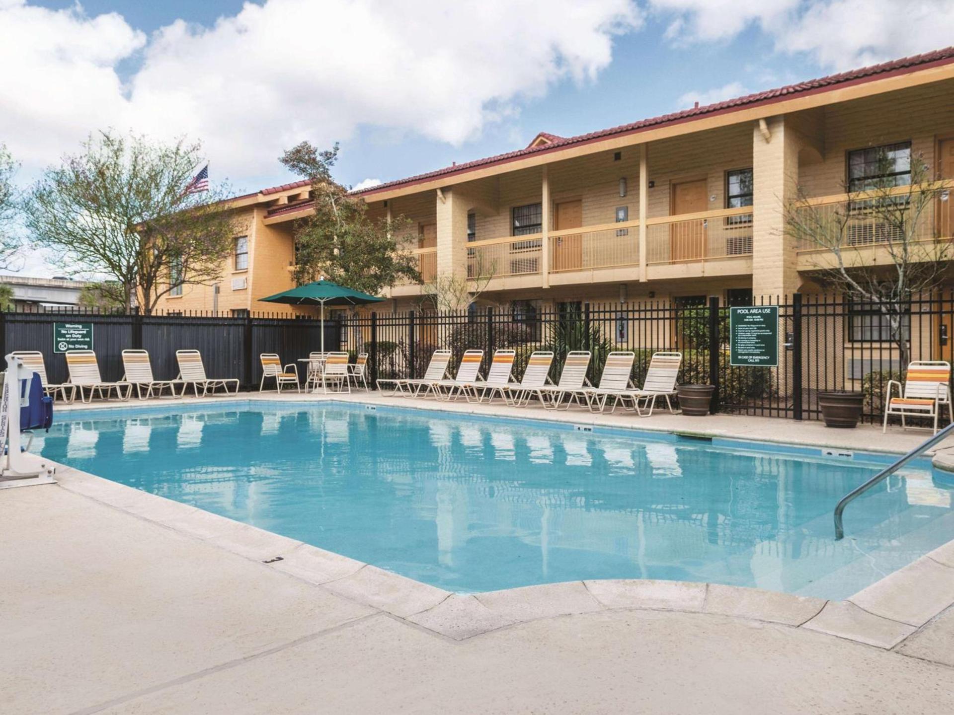 La Quinta Inn by Wyndham New Orleans West Bank / Gretna photo 2