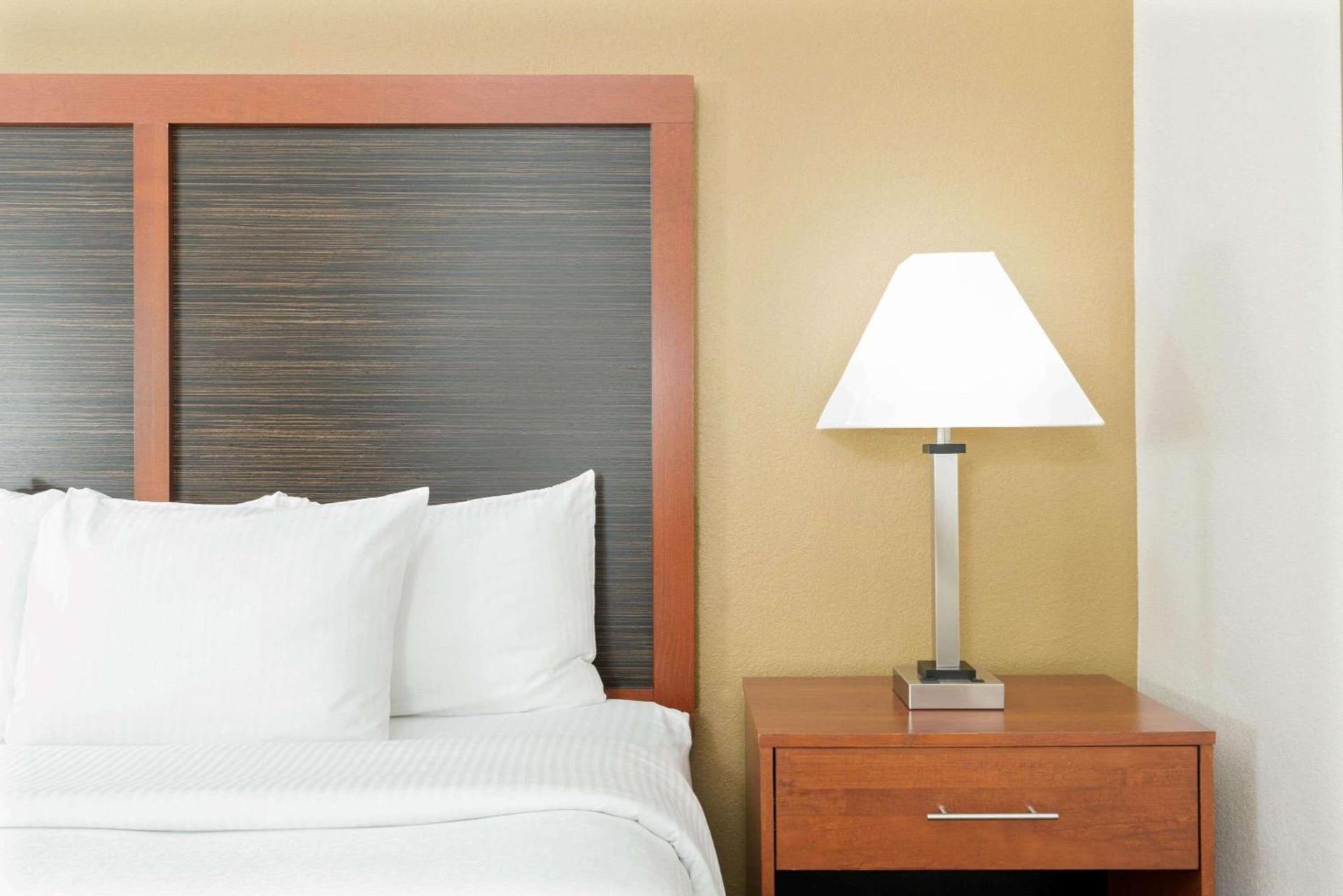 La Quinta by Wyndham Midwest City - Tinker AFB photo 6