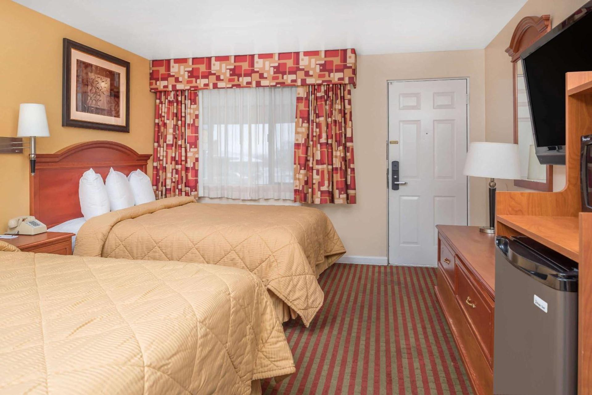 Travelodge by Wyndham Klamath Falls photo 7