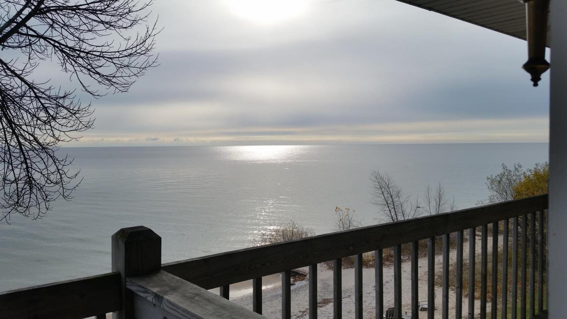 Algoma Beach Motel photo 100