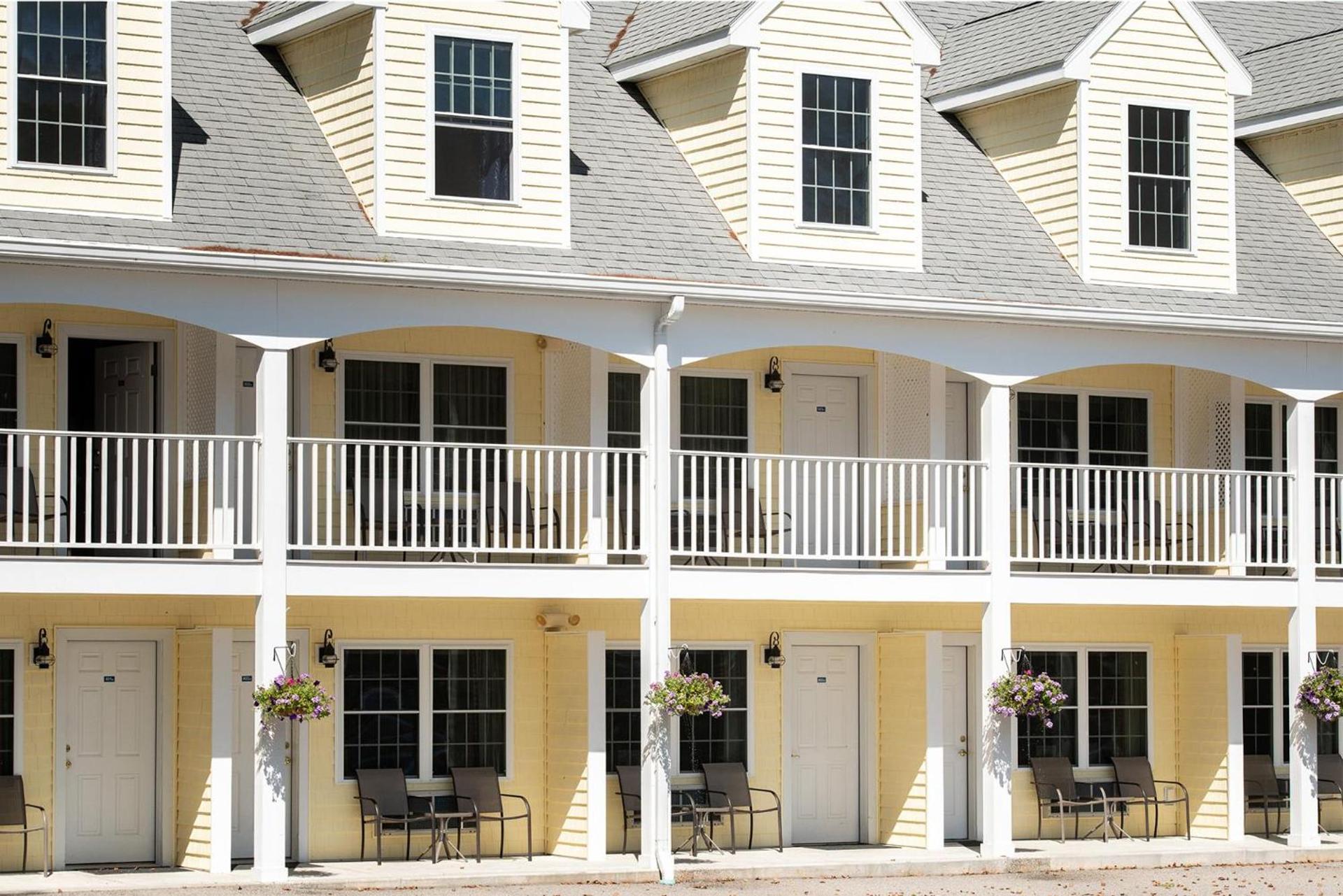 Admiral's Inn Resort photo 6