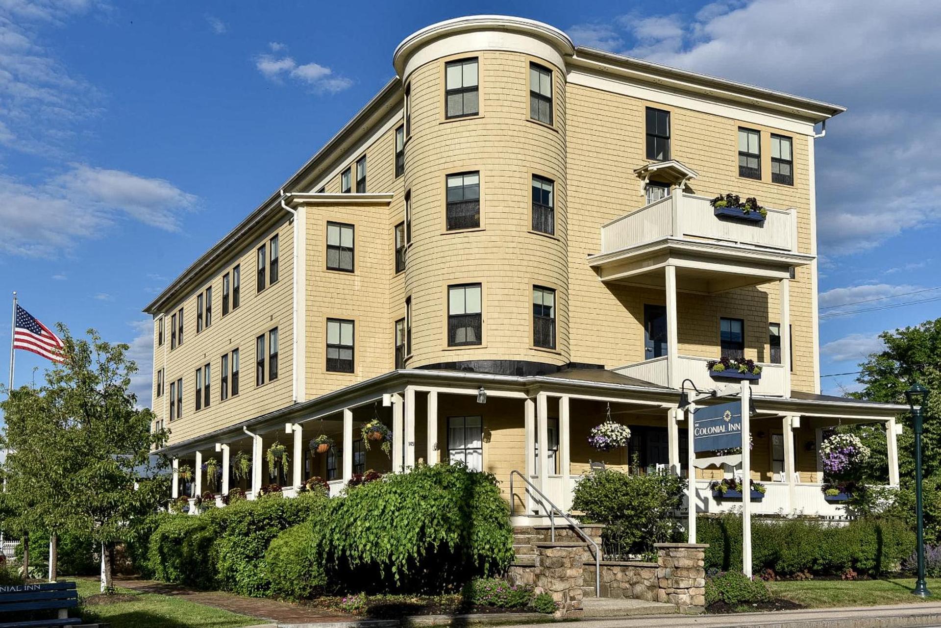 Colonial Inn photo 7