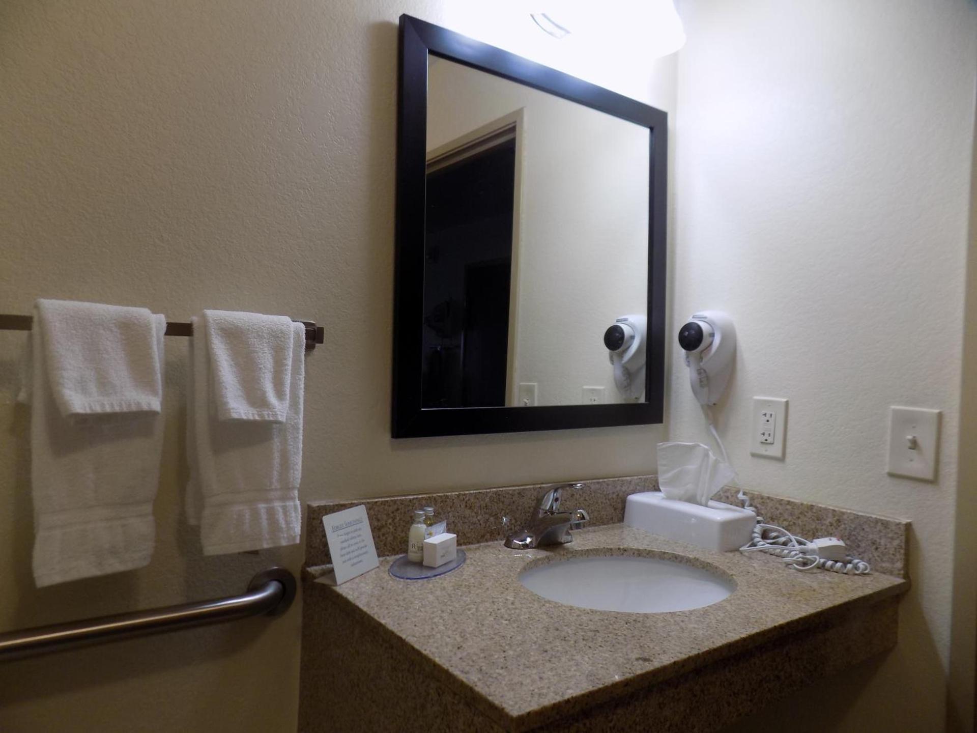 Cobblestone Hotel & Suites - Seward photo 12