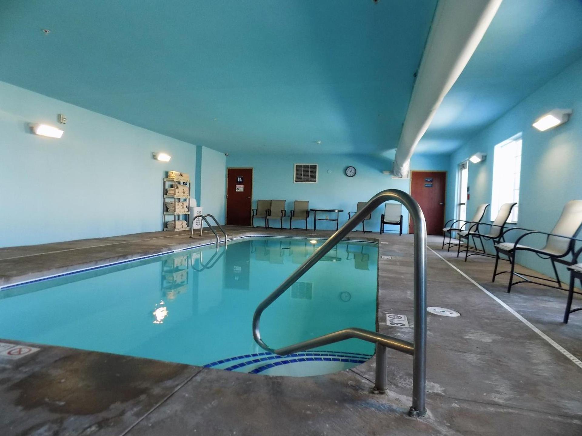 Cobblestone Hotel & Suites - Seward photo 17