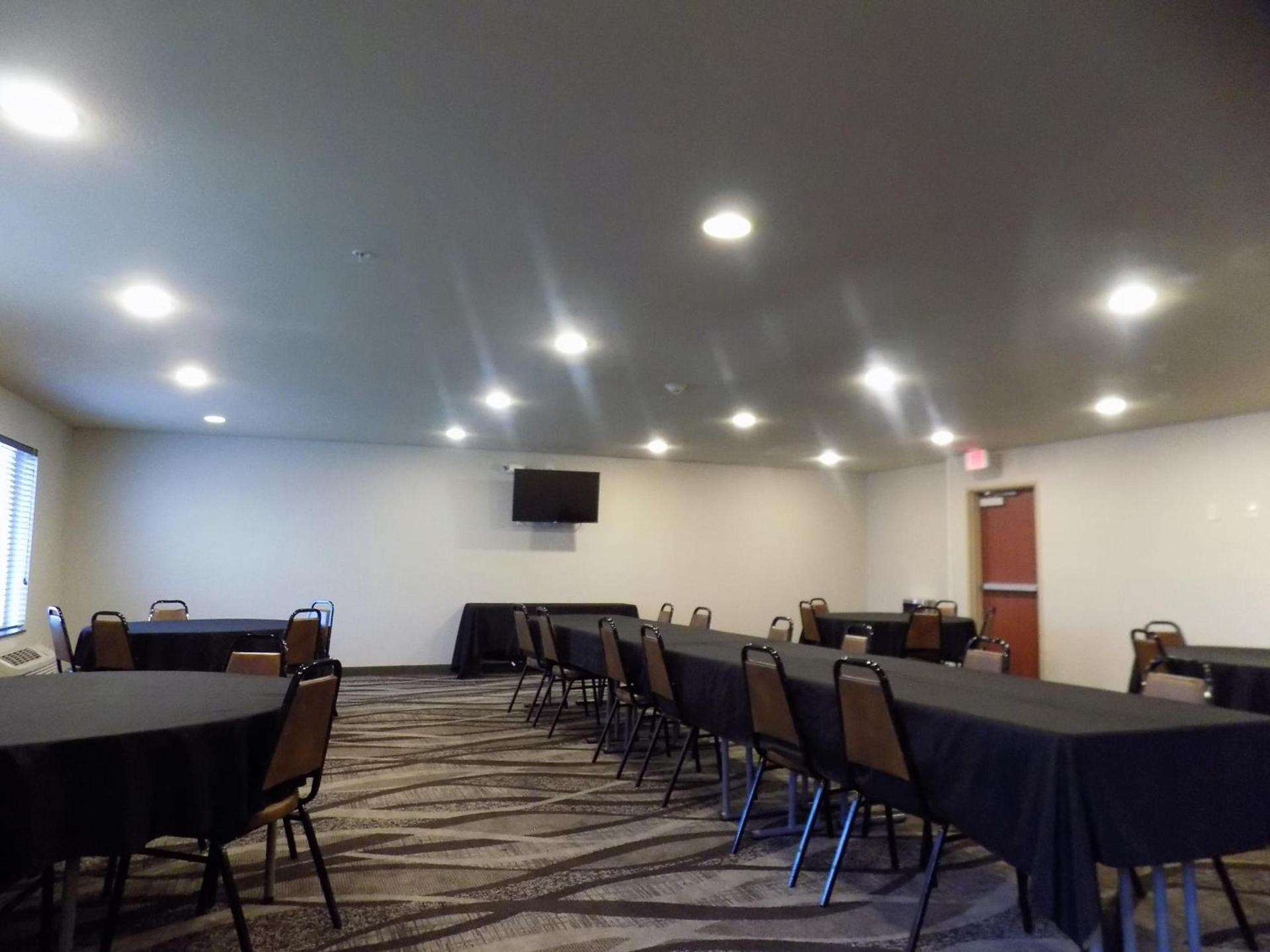 Cobblestone Hotel & Suites - Seward photo 18