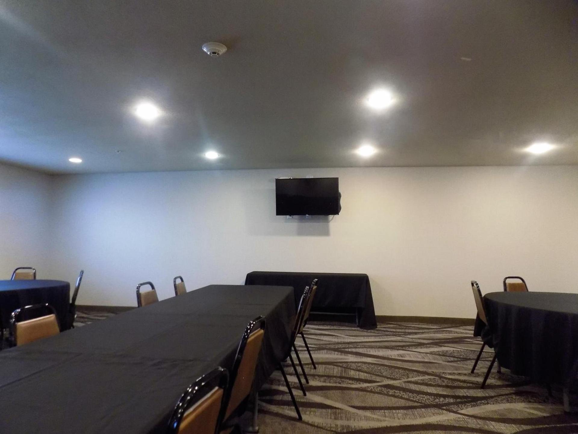 Cobblestone Hotel & Suites - Seward photo 19