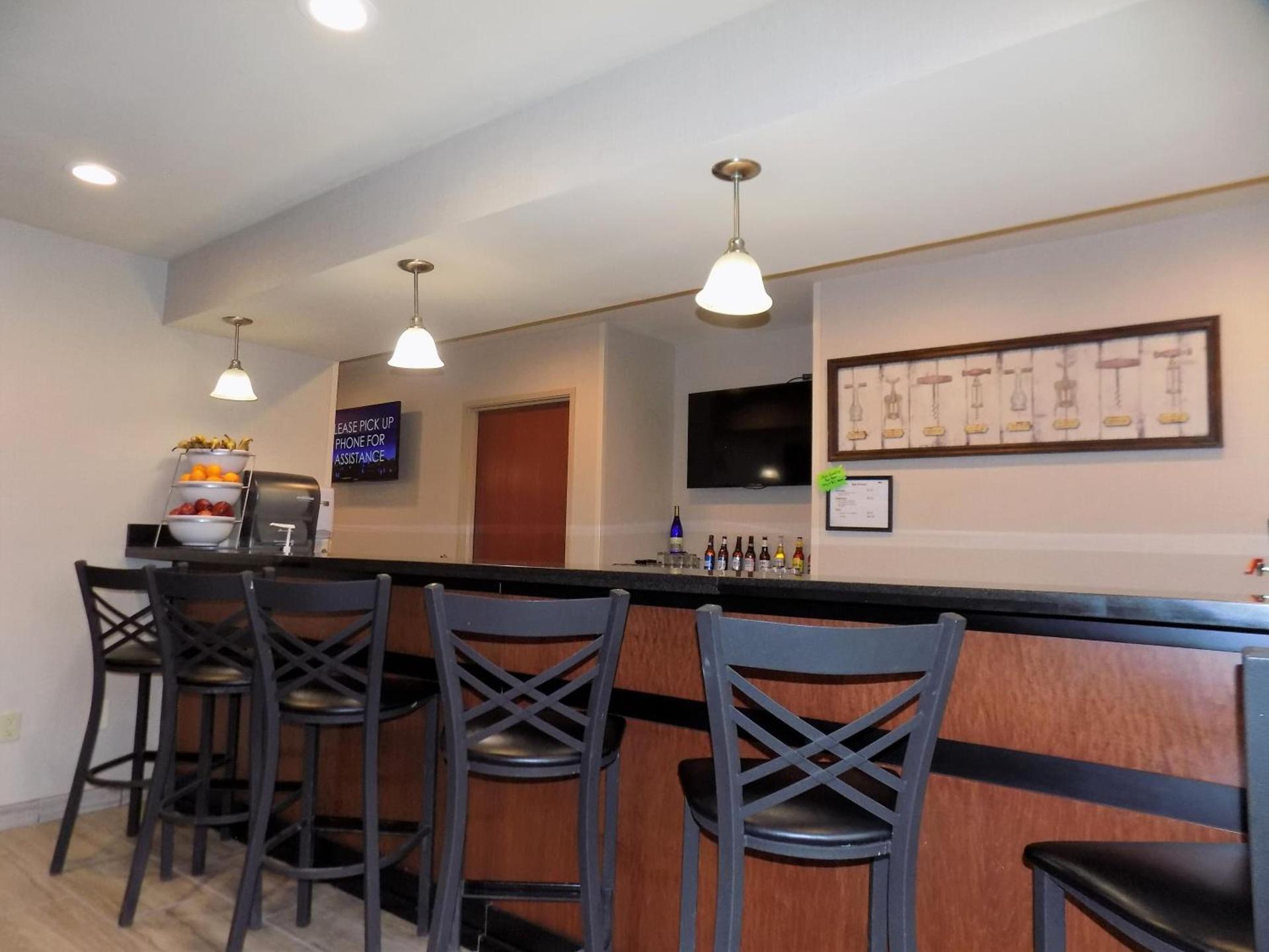 Cobblestone Hotel & Suites - Seward photo 25
