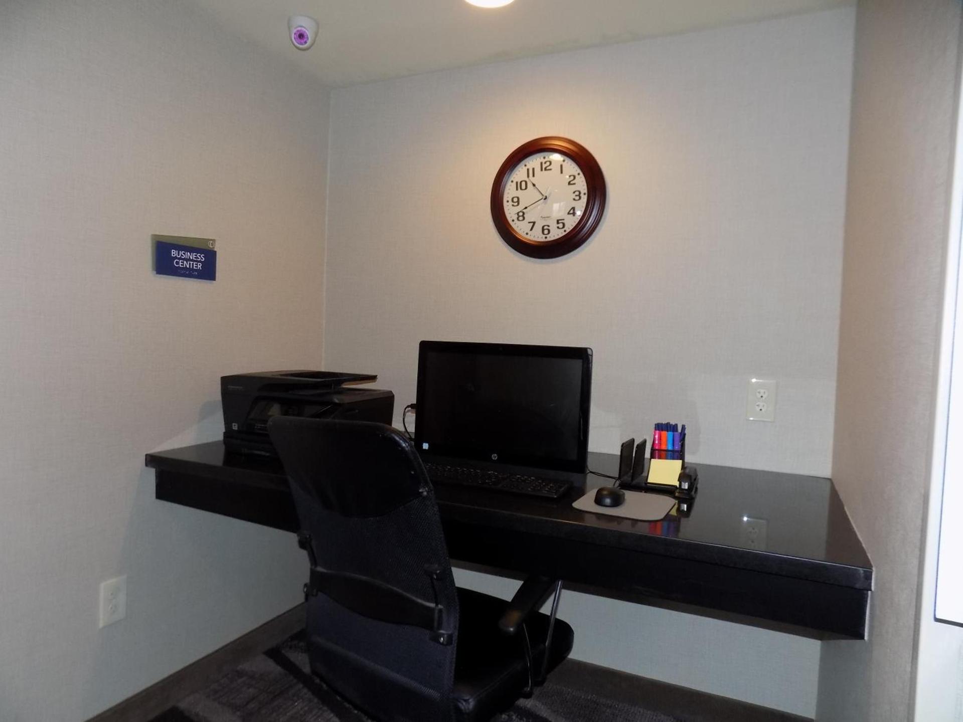 Cobblestone Hotel & Suites - Seward photo 27