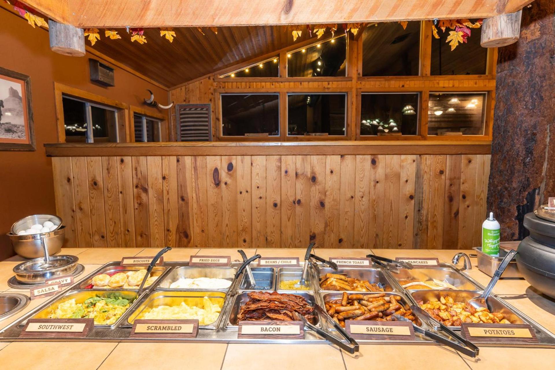 Red Cliffs Lodge Moab photo 5