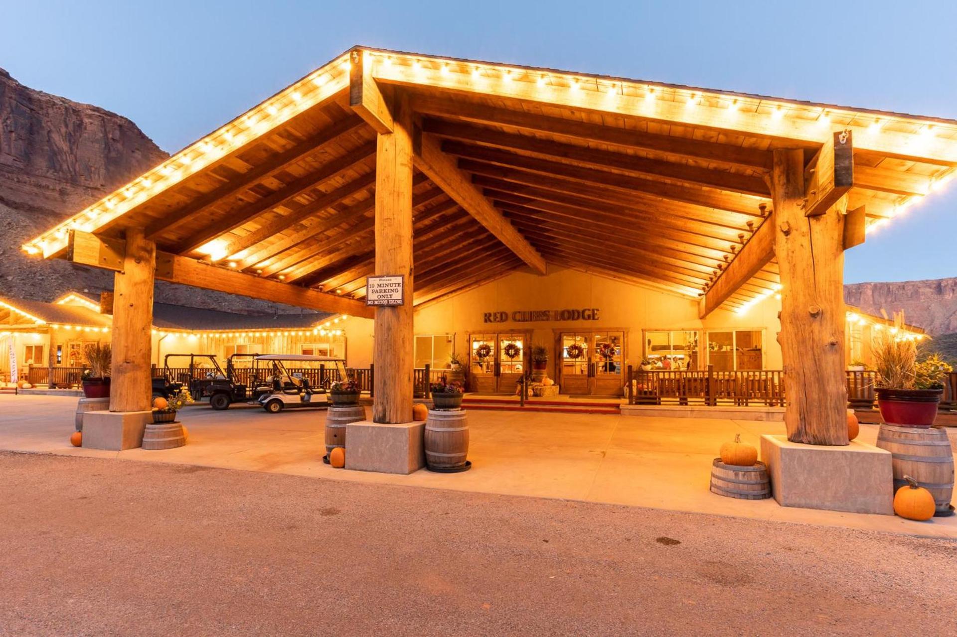 Red Cliffs Lodge Moab photo 70