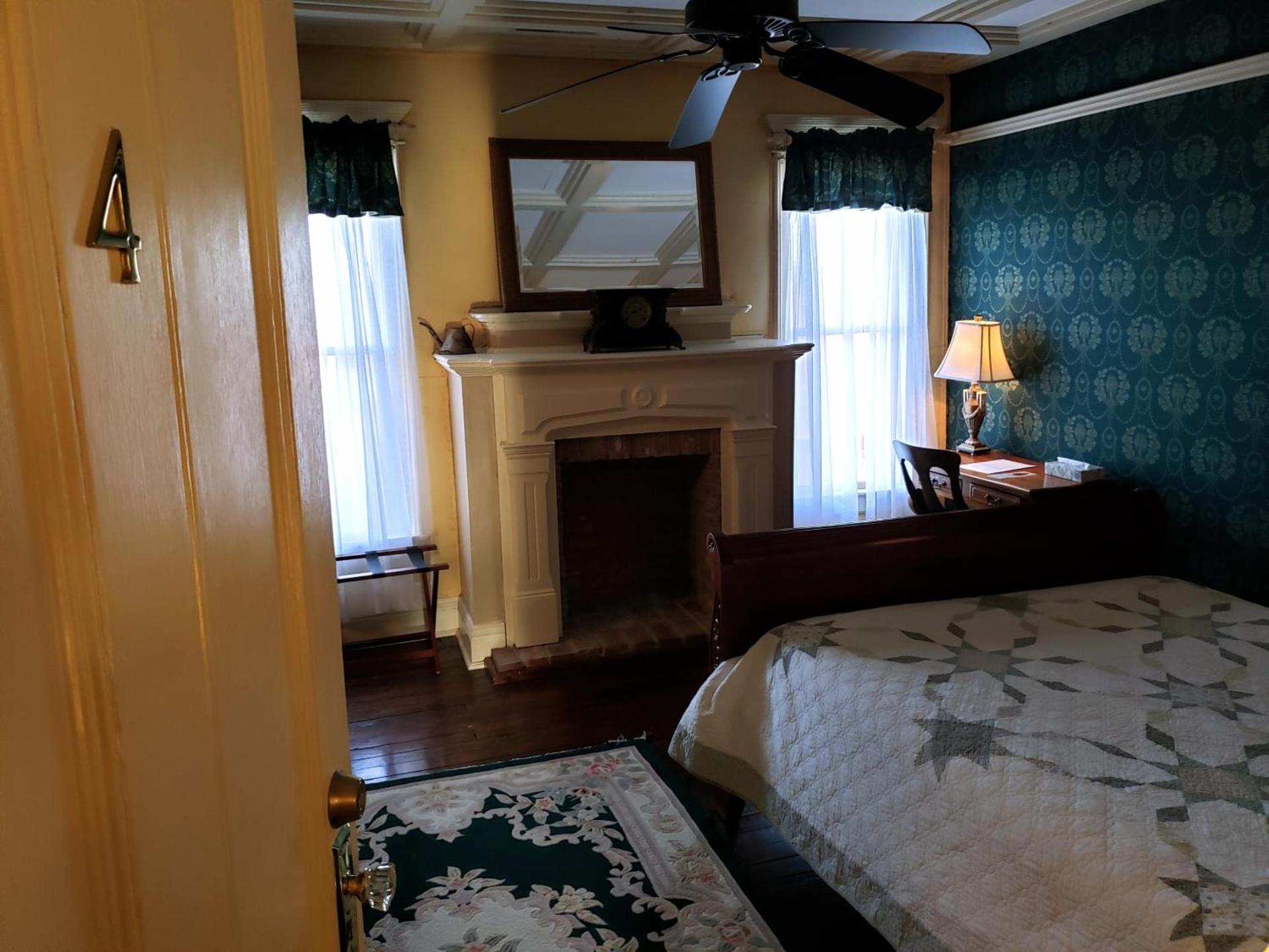 Iron Horse Hotel photo 37