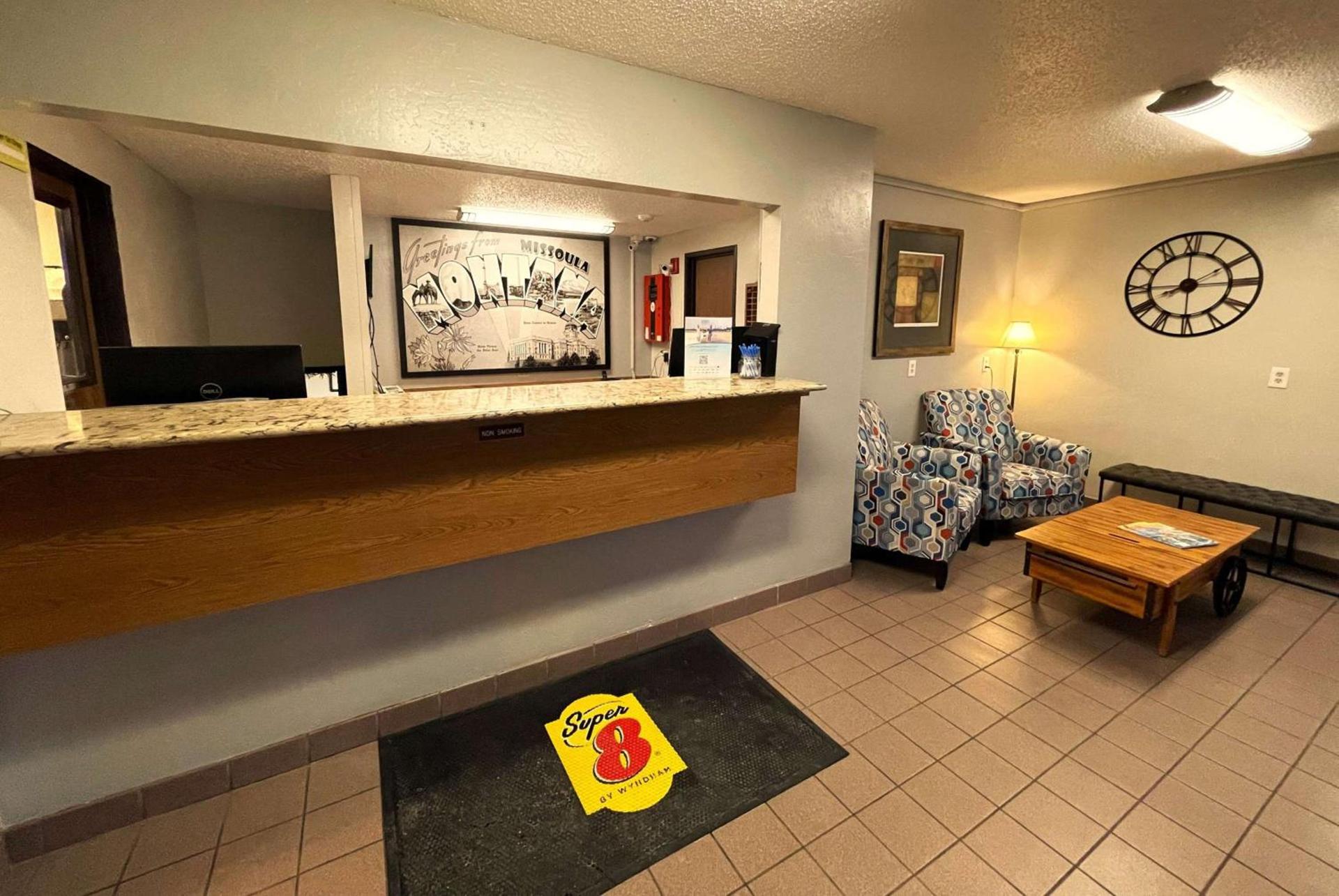 Super 8 by Wyndham Missoula/Brooks Street photo 15