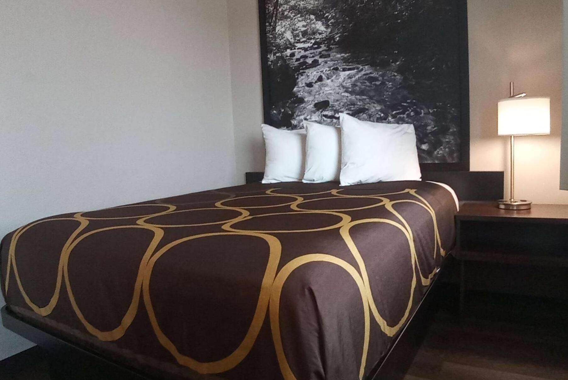 Greeley Valley Lodge photo 9