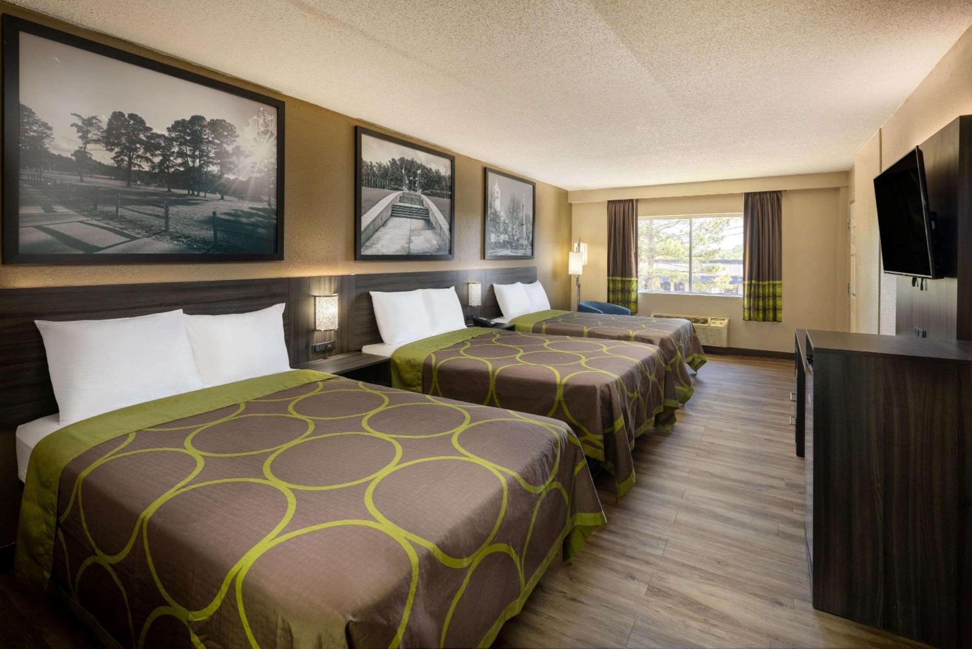 Super 8 by Wyndham McDonough GA photo 22