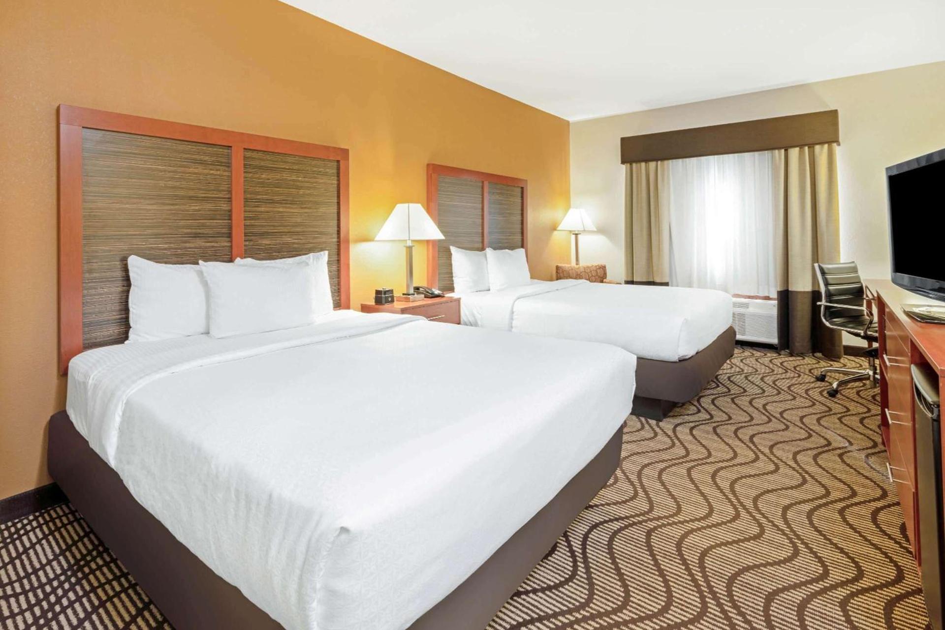 La Quinta by Wyndham Midwest City - Tinker AFB photo 10
