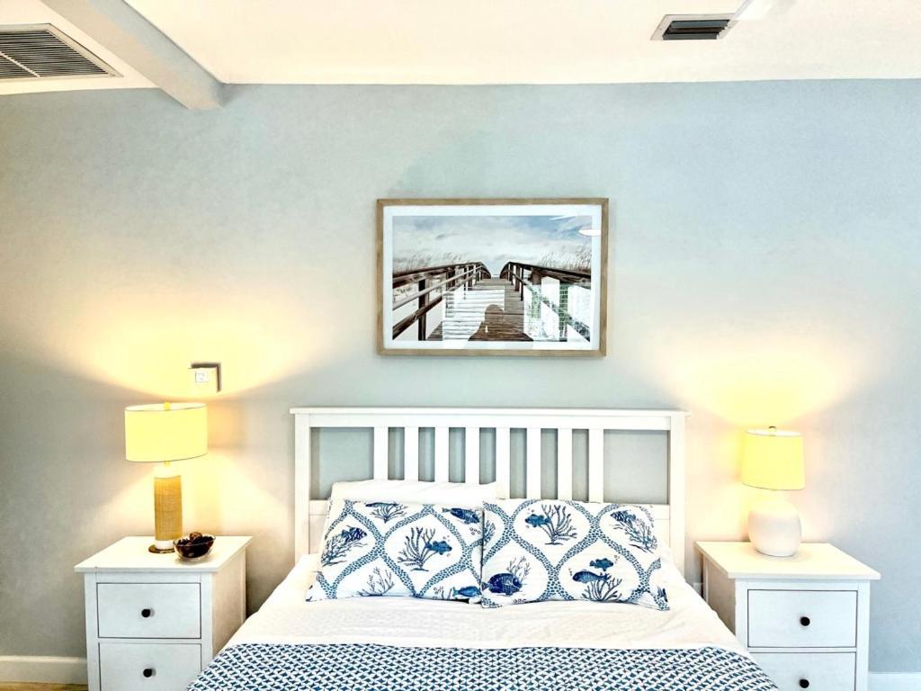 Capri Inn & Apartments photo 11