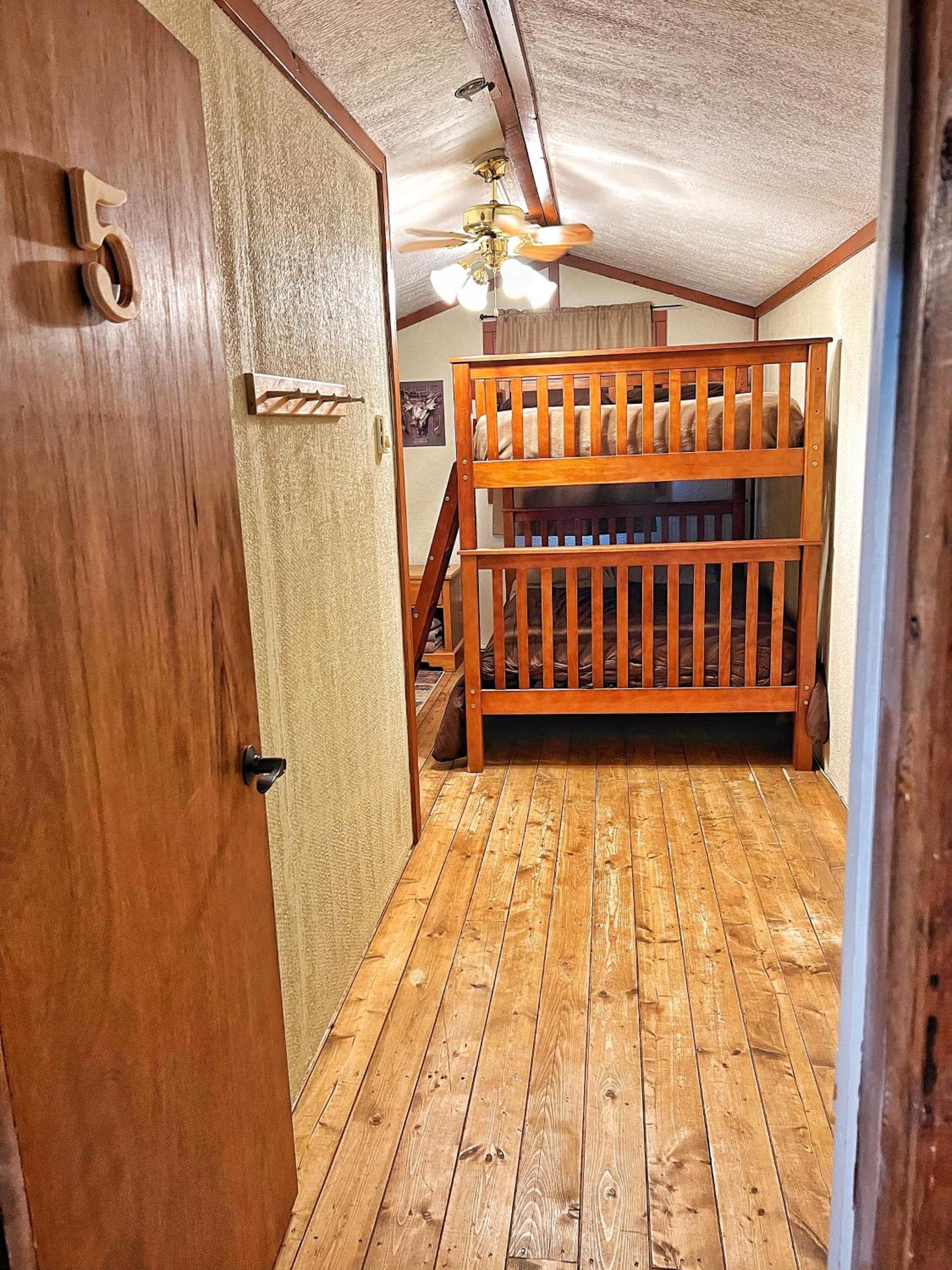 The Lodge at Devils Tower photo 67