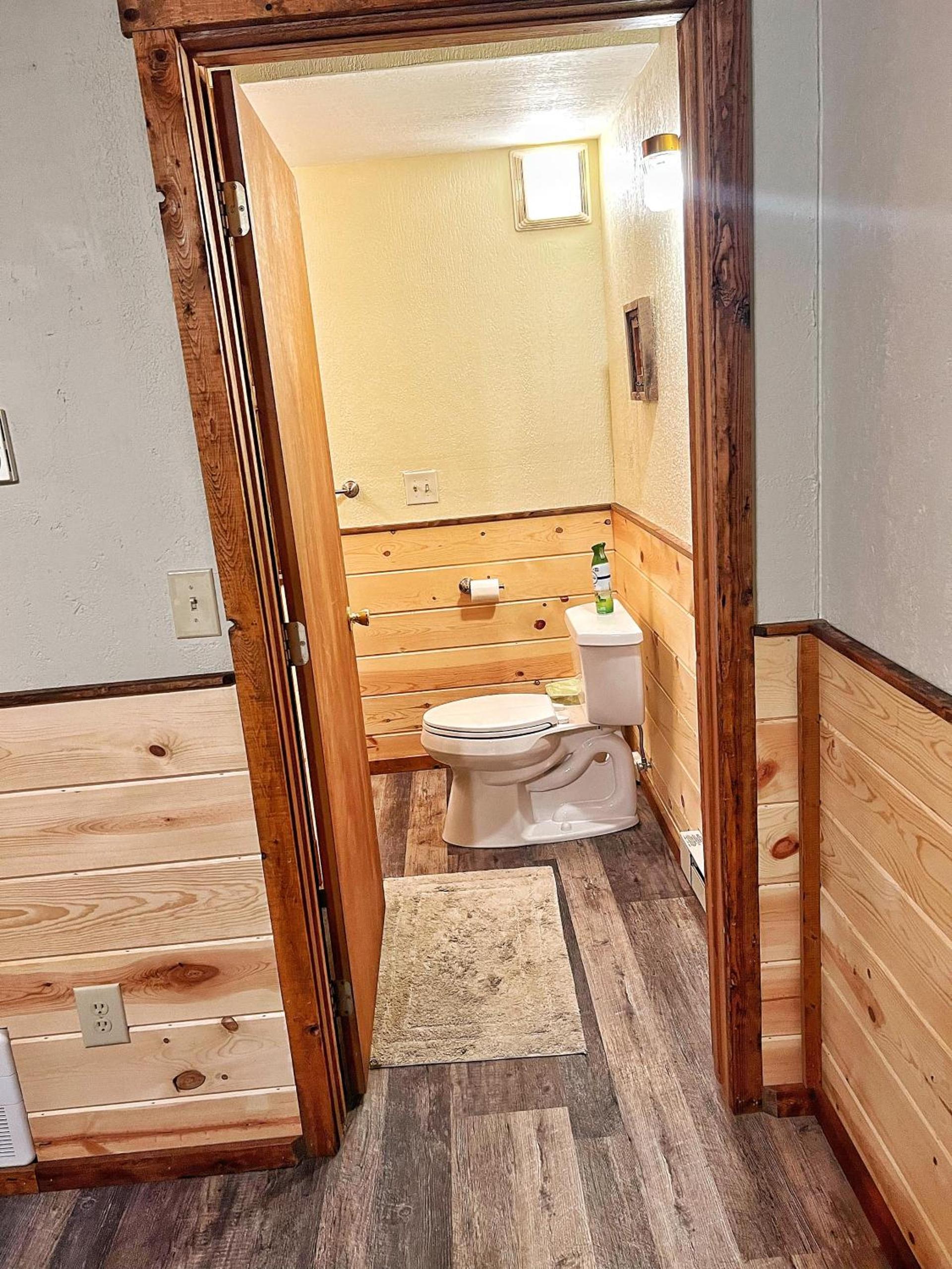 The Lodge at Devils Tower photo 71