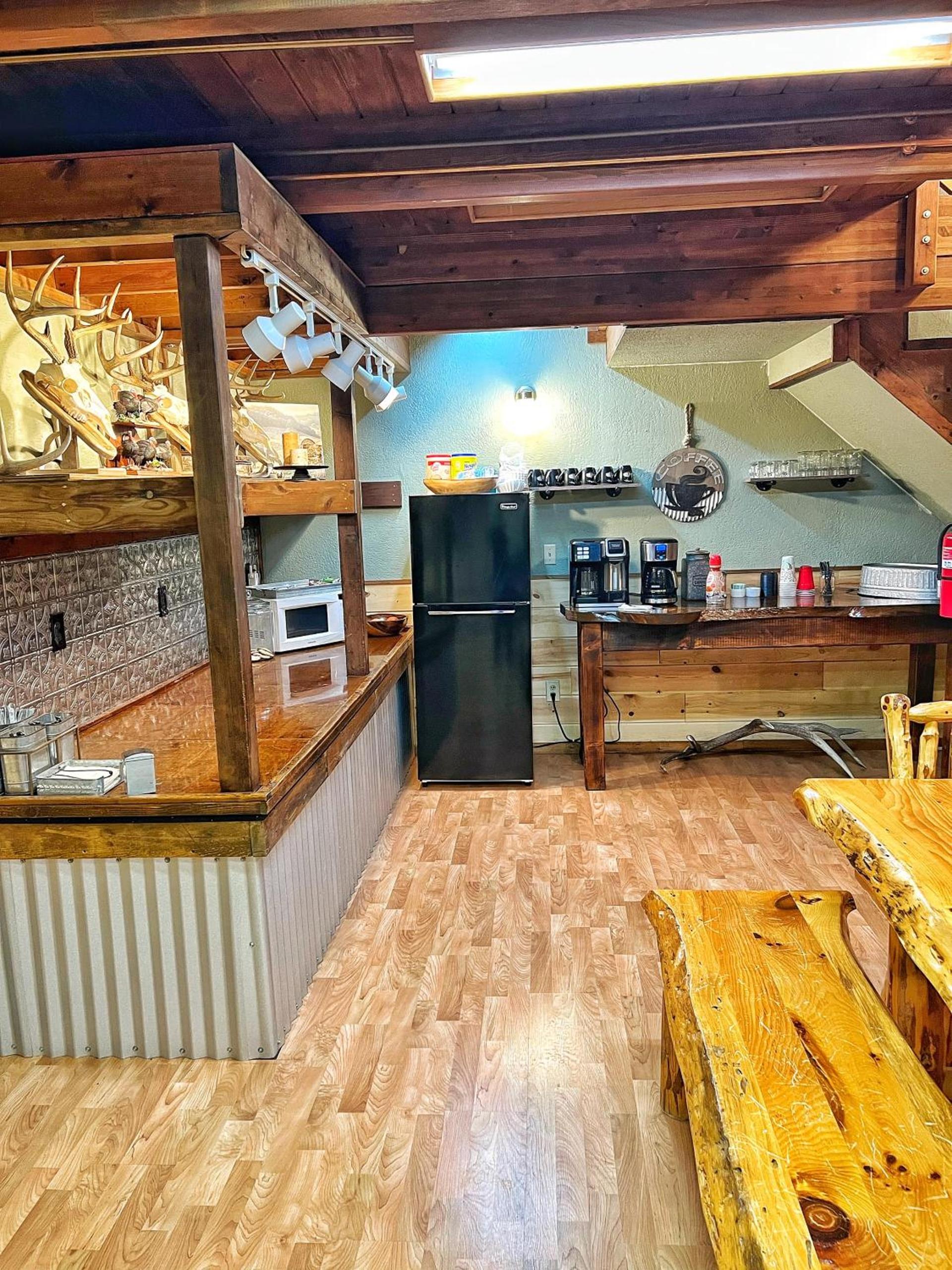 The Lodge at Devils Tower photo 56
