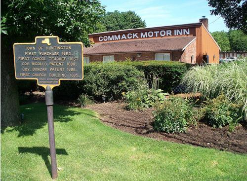 Commack Inn photo 20