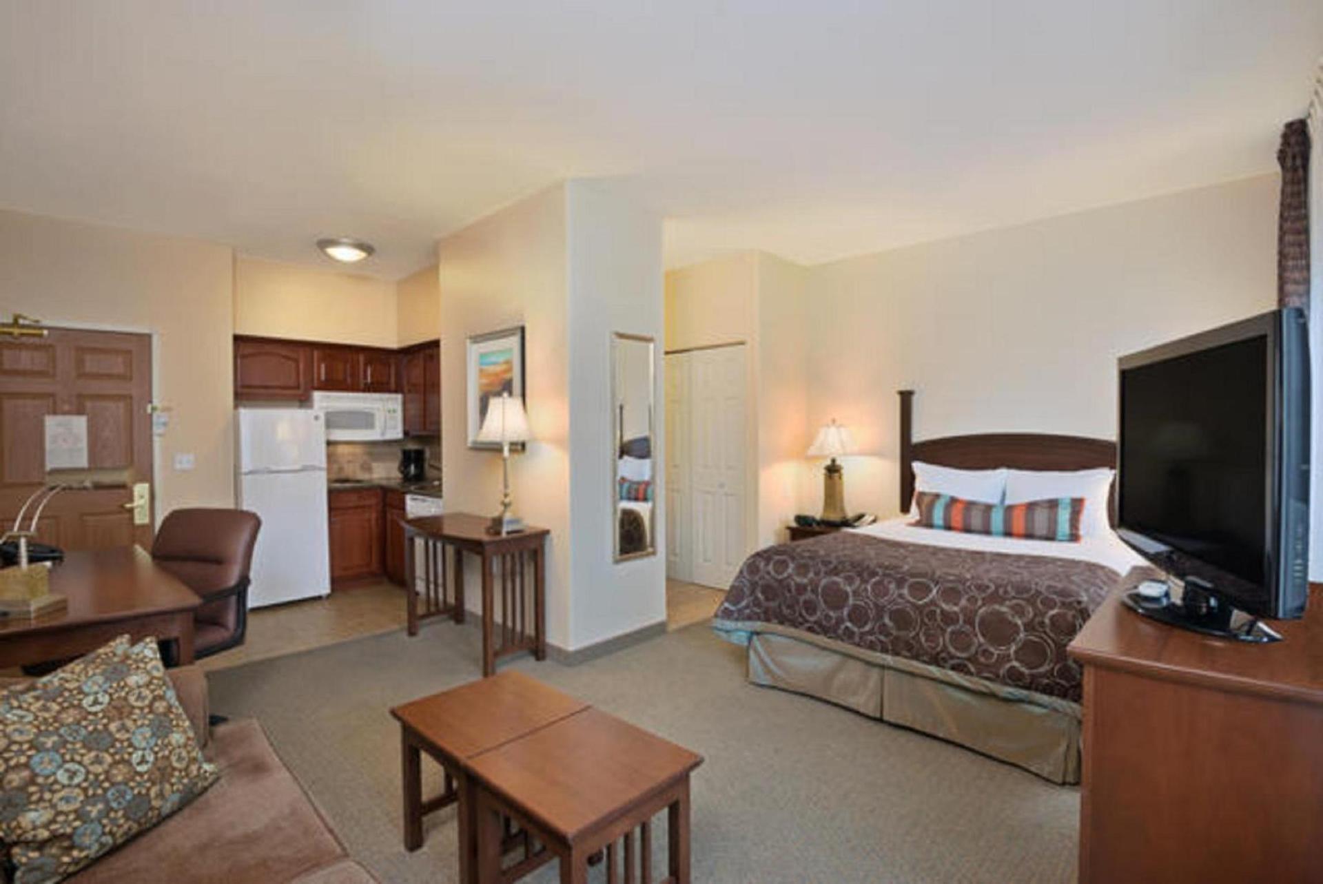 Staybridge Suites Tucson Airport by IHG photo 4