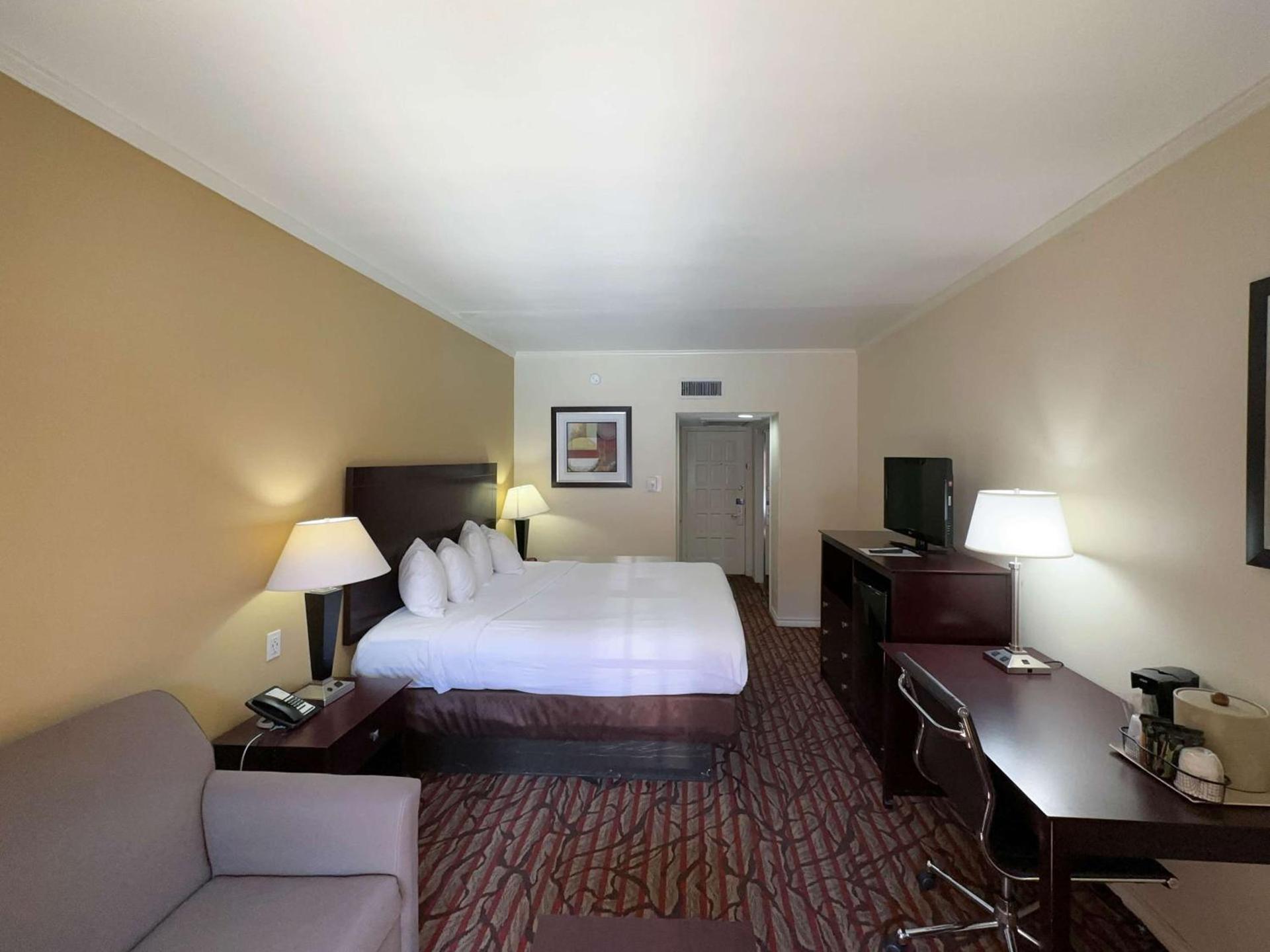 Suites Dallas TX Downtown photo 4