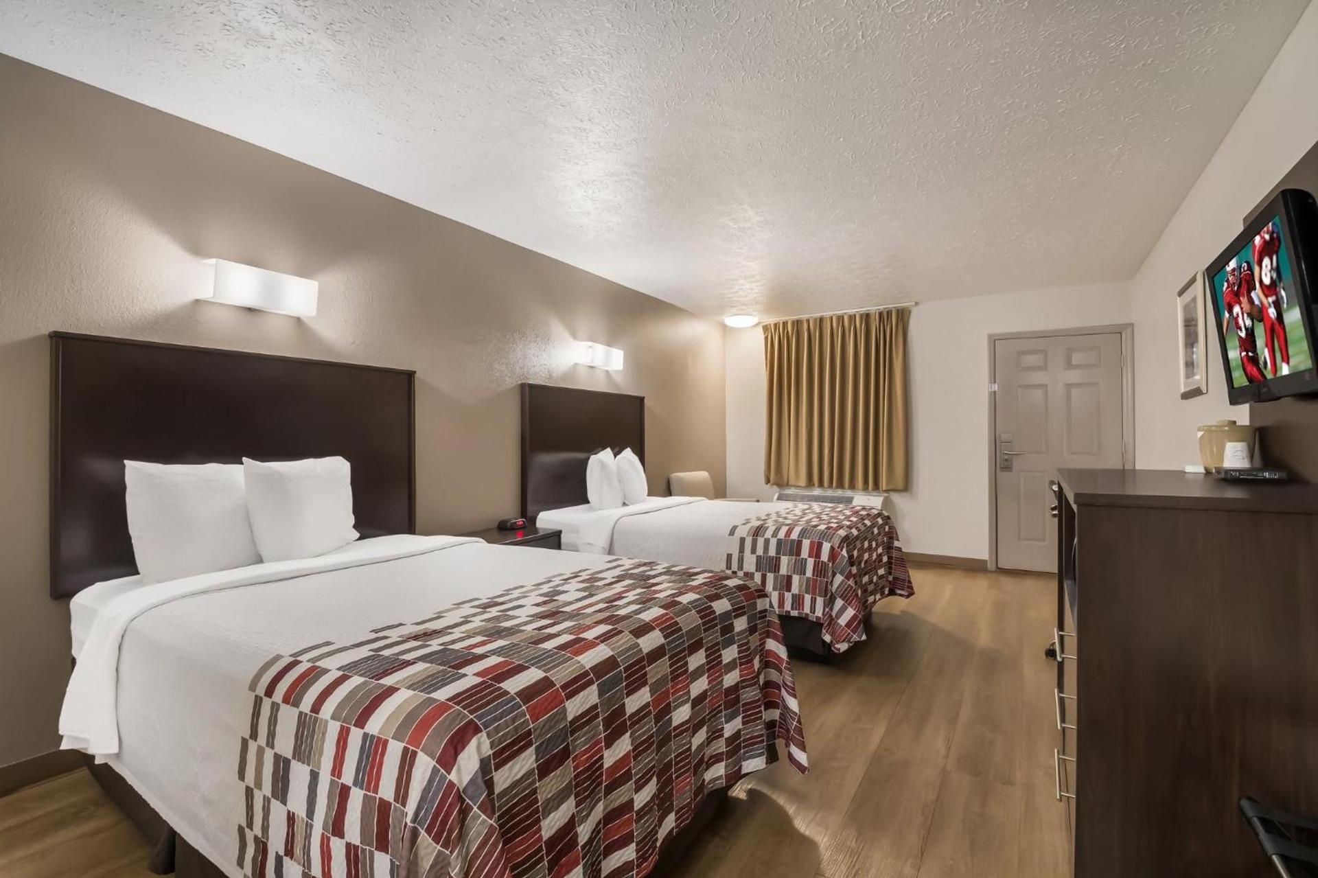 Red Roof Inn Crossville photo 19