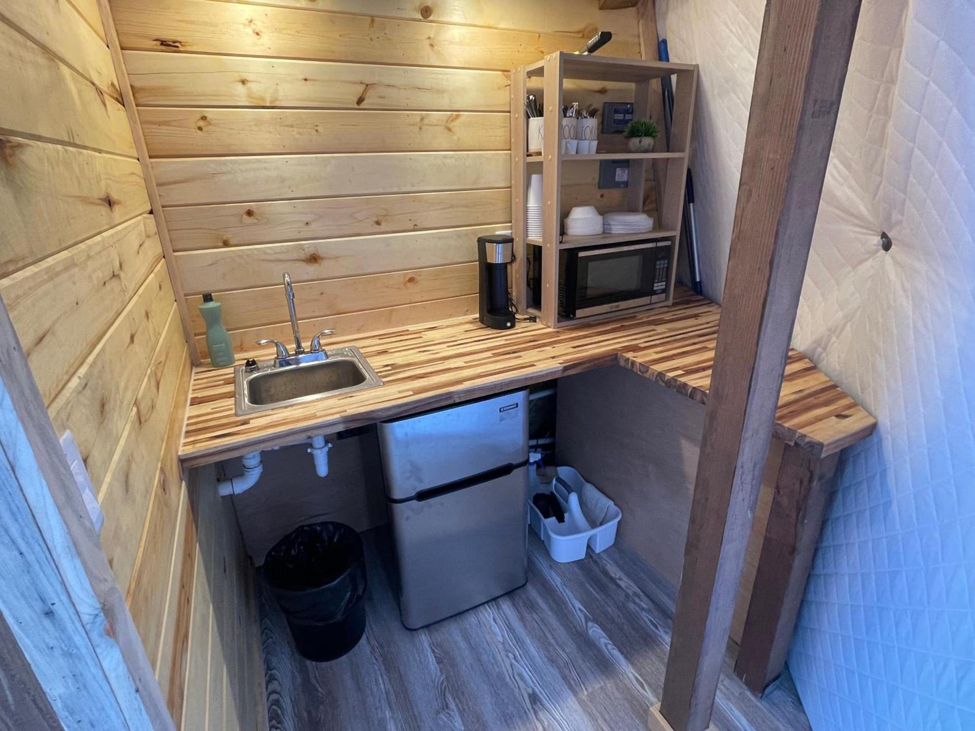 Canyon Rim Domes - A Luxury Glamping Experience!! photo 29