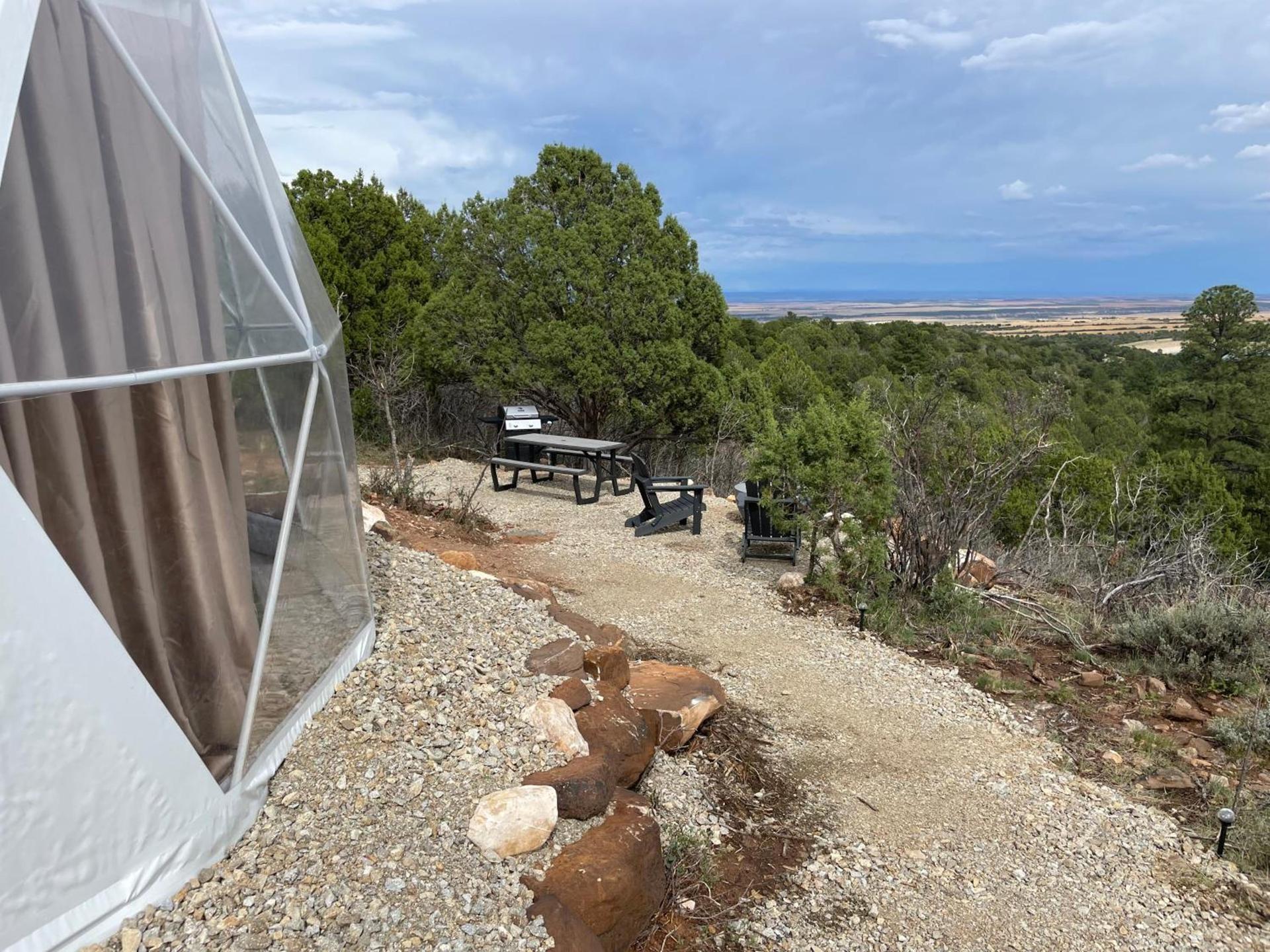 Canyon Rim Domes - A Luxury Glamping Experience!! photo 21