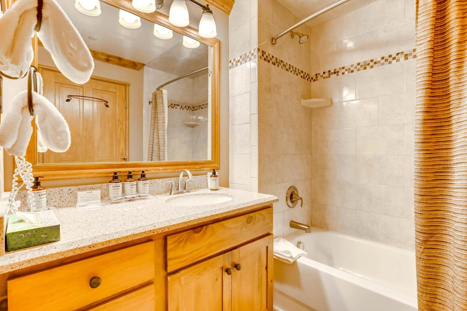 Jackpine & Black Bear Condos by Vail Resorts photo 19