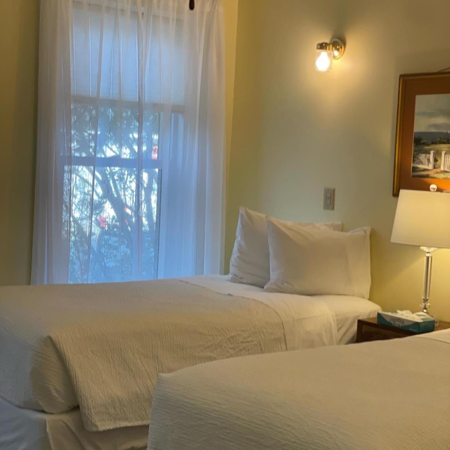 Central House Inn photo 10