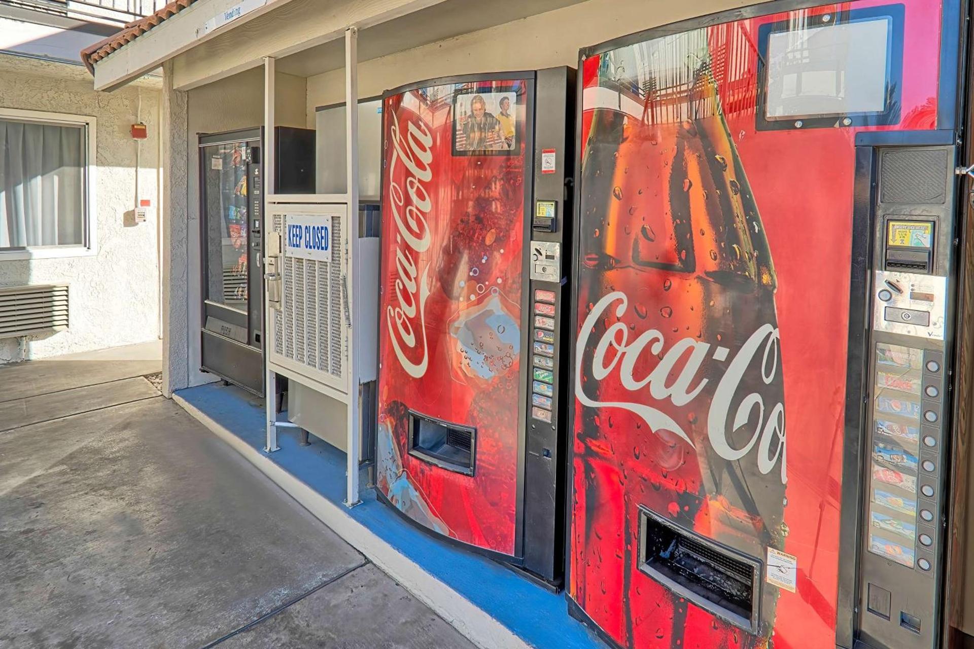 Motel 6-Lancaster, CA photo 27
